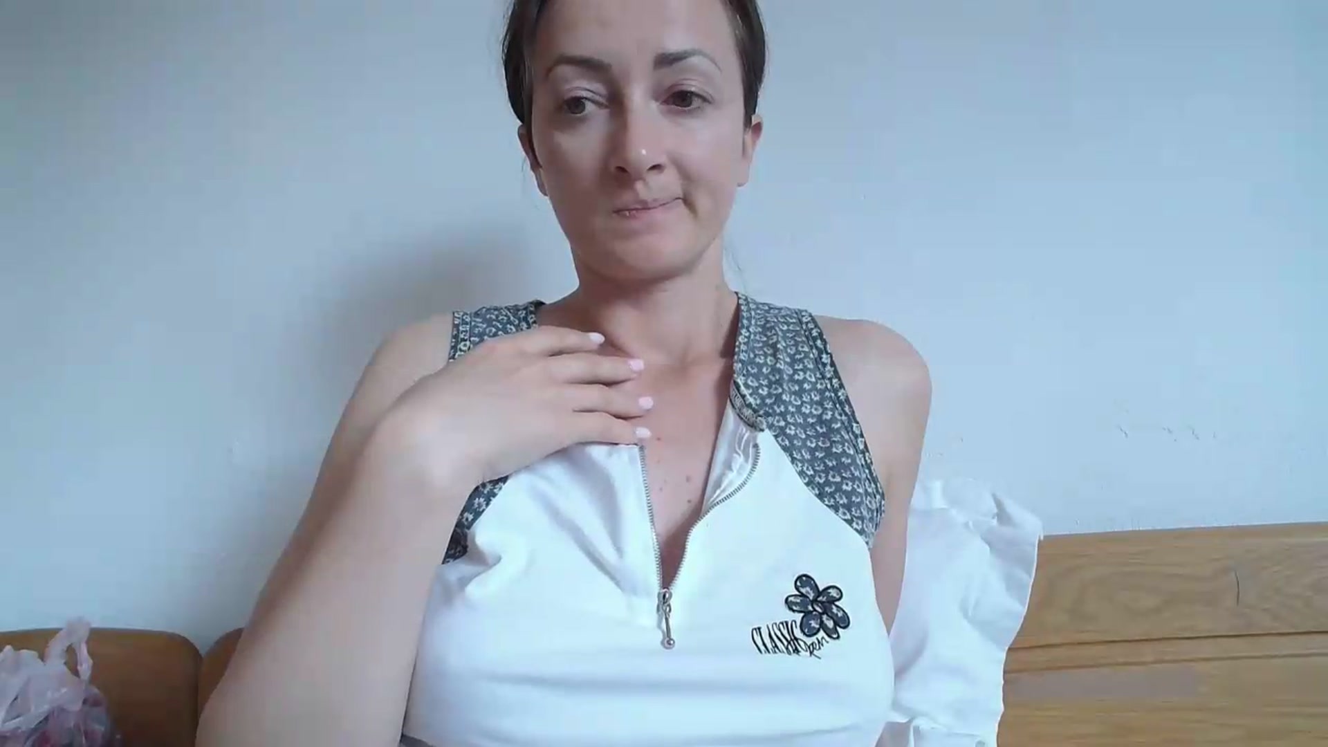 Gallery image thumbnail from AryaS's myfreecams stream on, 05/25/2026, 15:40 image 16 of 20