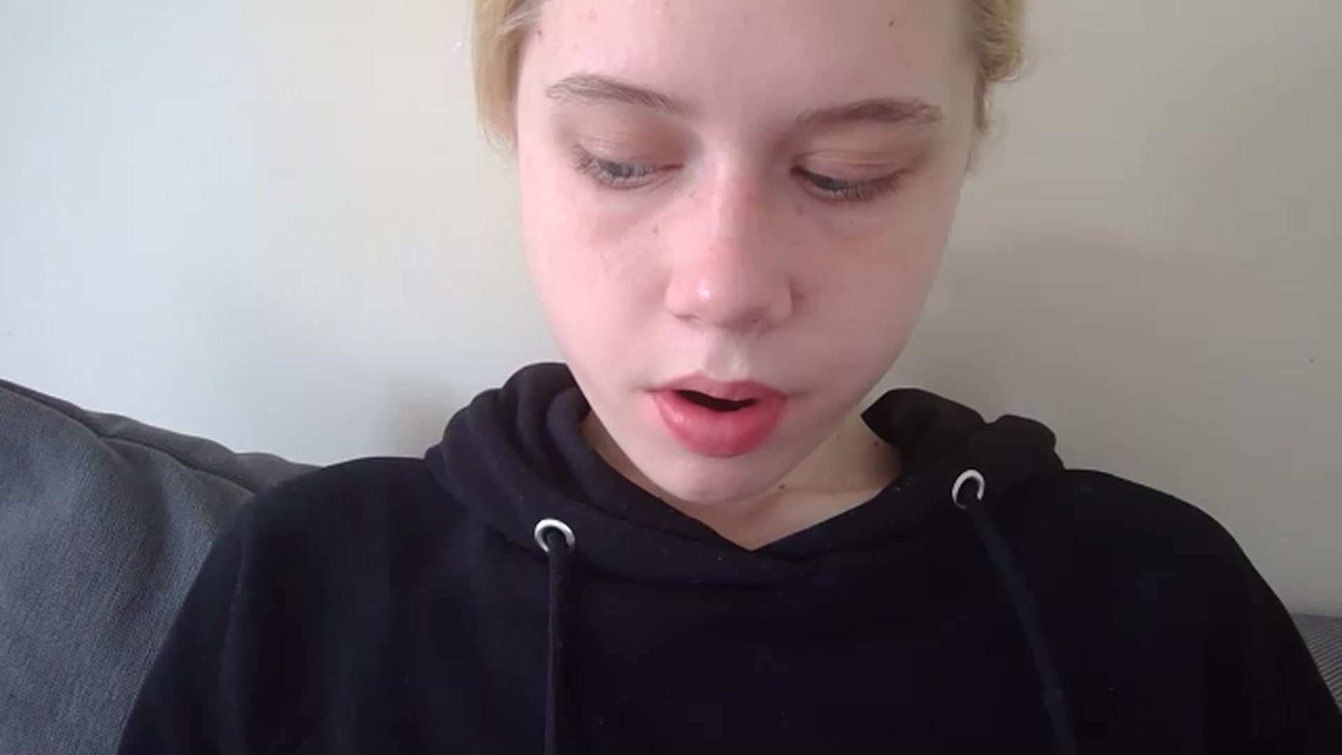 Gallery image thumbnail from AryaS_S's myfreecams stream on, 04/16/2023, 09:57 image 9 of 20