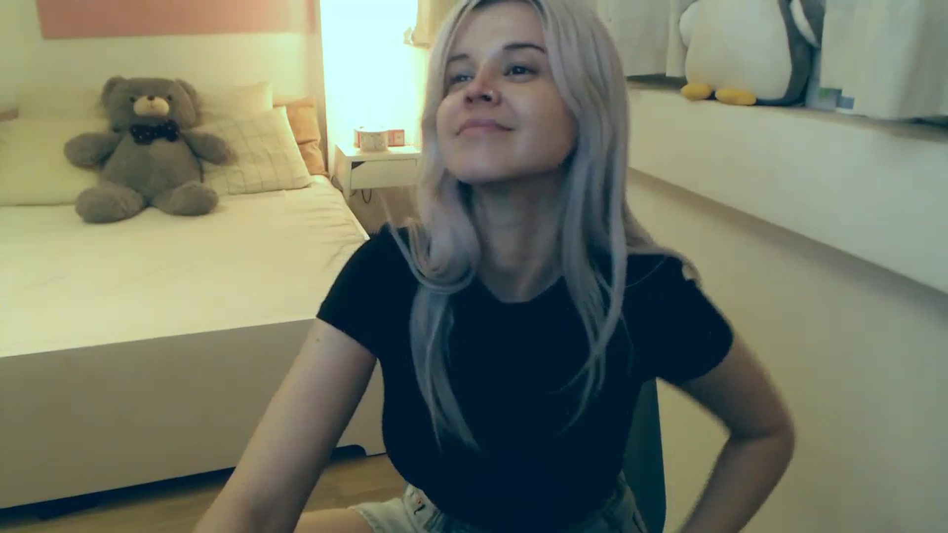 Gallery image thumbnail from Arya_Jolie's myfreecams stream on, 07/31/2023, 15:29 image 17 of 20