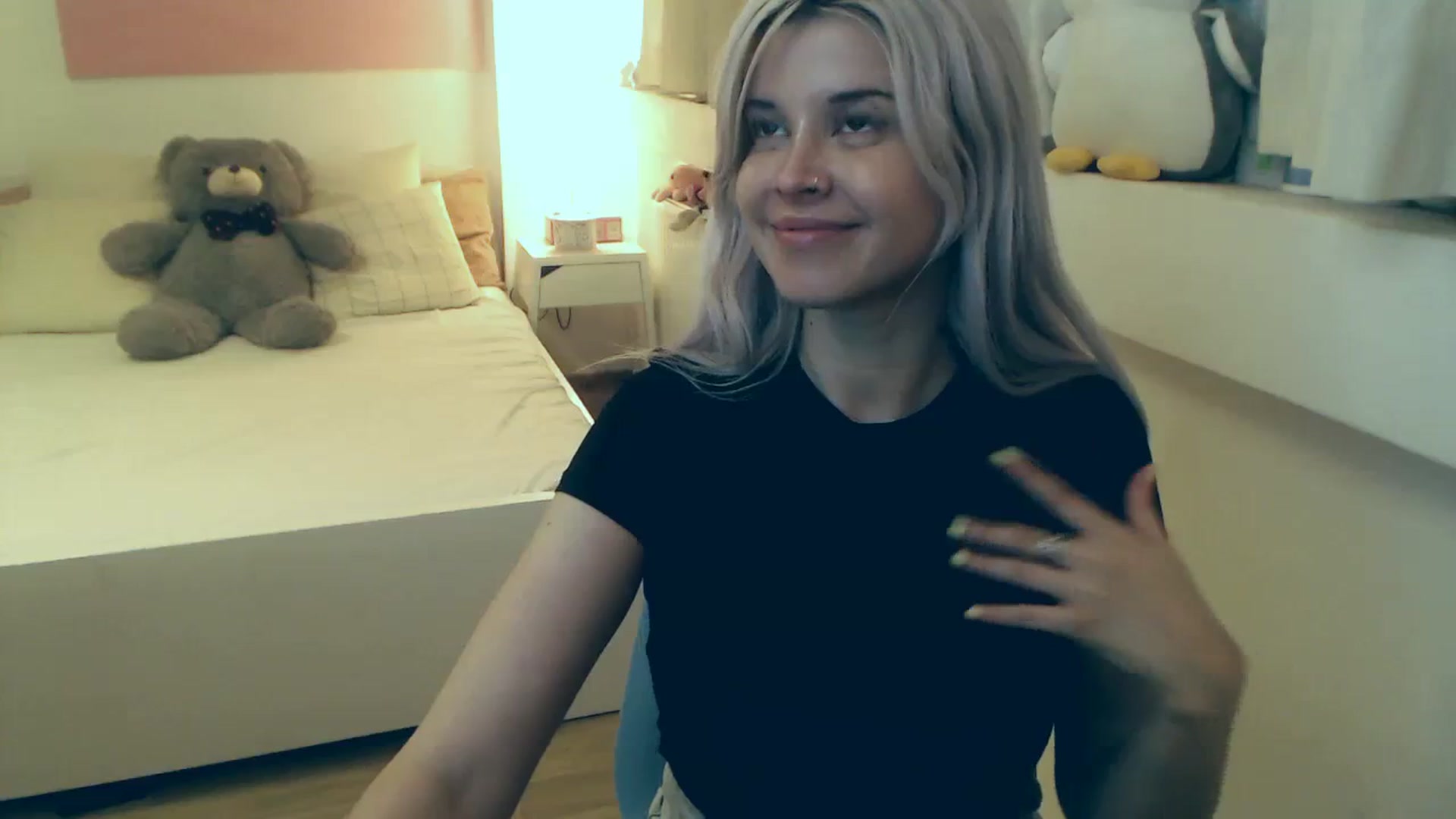 Gallery image thumbnail from Arya_Jolie's myfreecams stream on, 07/31/2023, 15:29 image 13 of 20