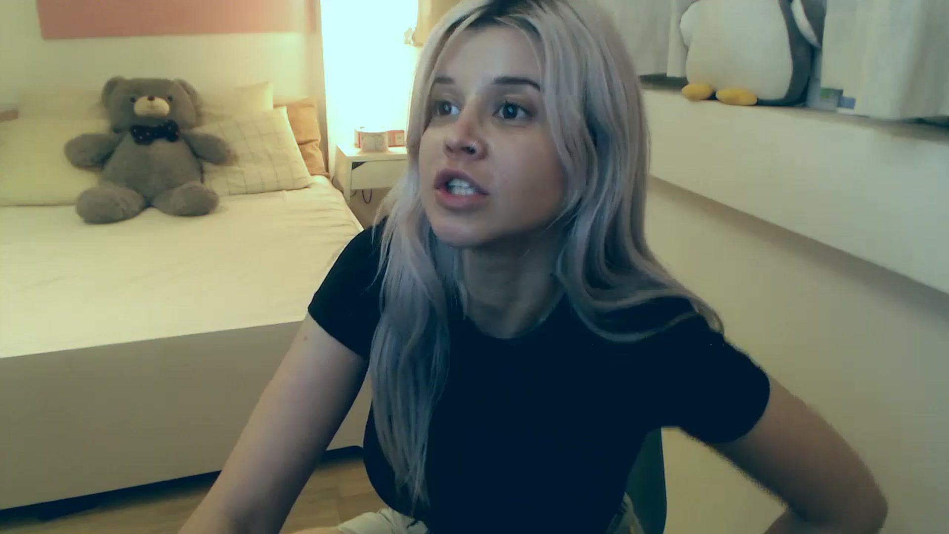 Gallery image thumbnail from Arya_Jolie's myfreecams stream on, 07/31/2023, 15:29 image 16 of 20