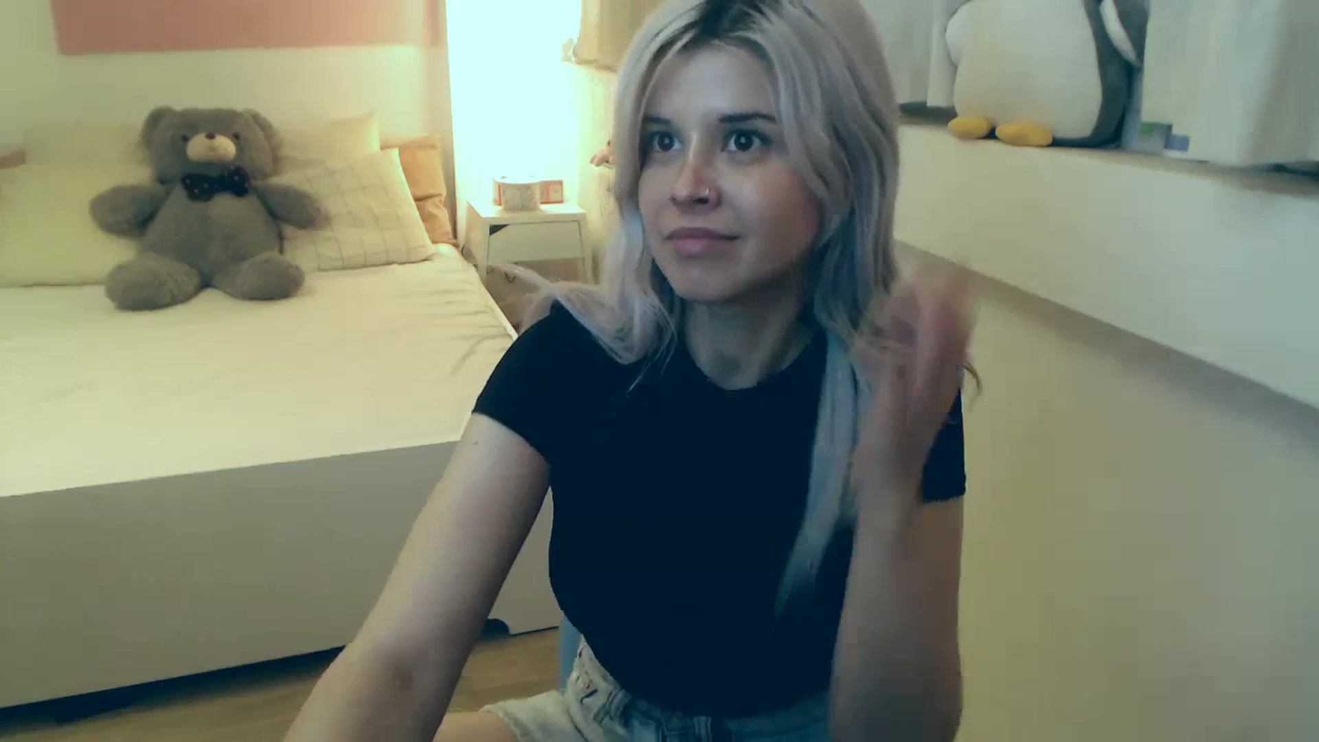 Gallery image thumbnail from Arya_Jolie's myfreecams stream on, 07/31/2023, 15:29 image 18 of 20