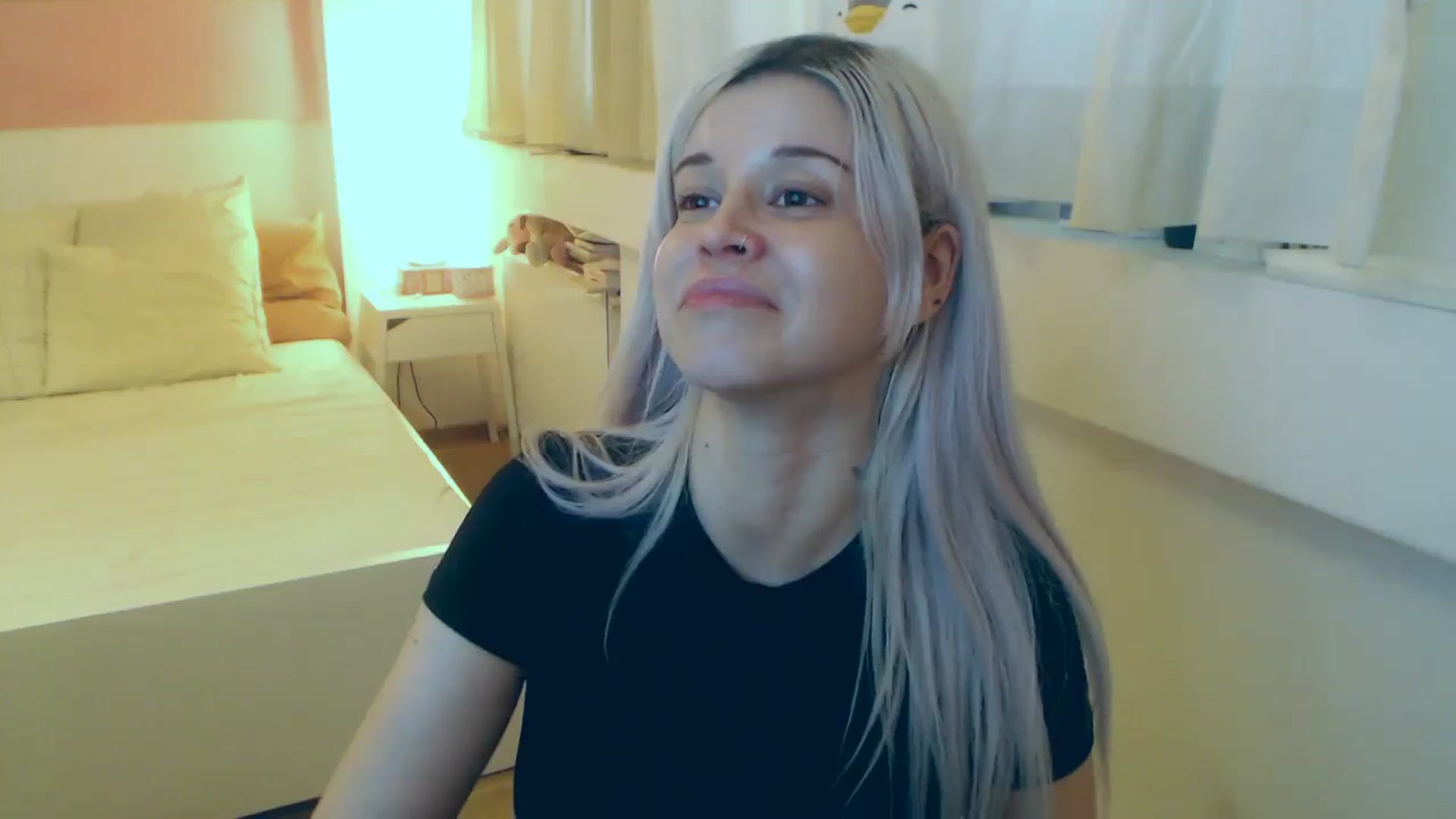 Gallery image thumbnail from Arya_Jolie's myfreecams stream on, 08/07/2023, 13:36 image 3 of 20