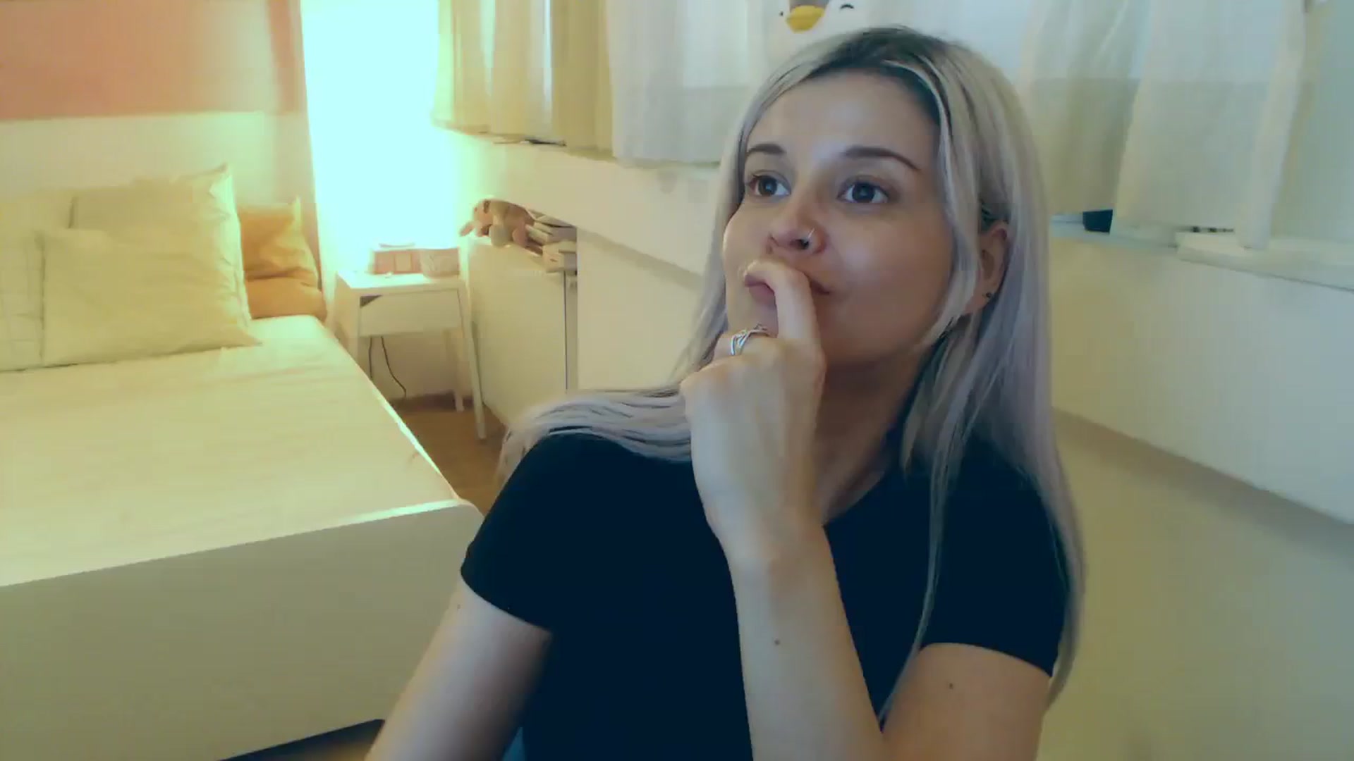 Gallery image thumbnail from Arya_Jolie's myfreecams stream on, 08/07/2023, 13:36 image 17 of 20