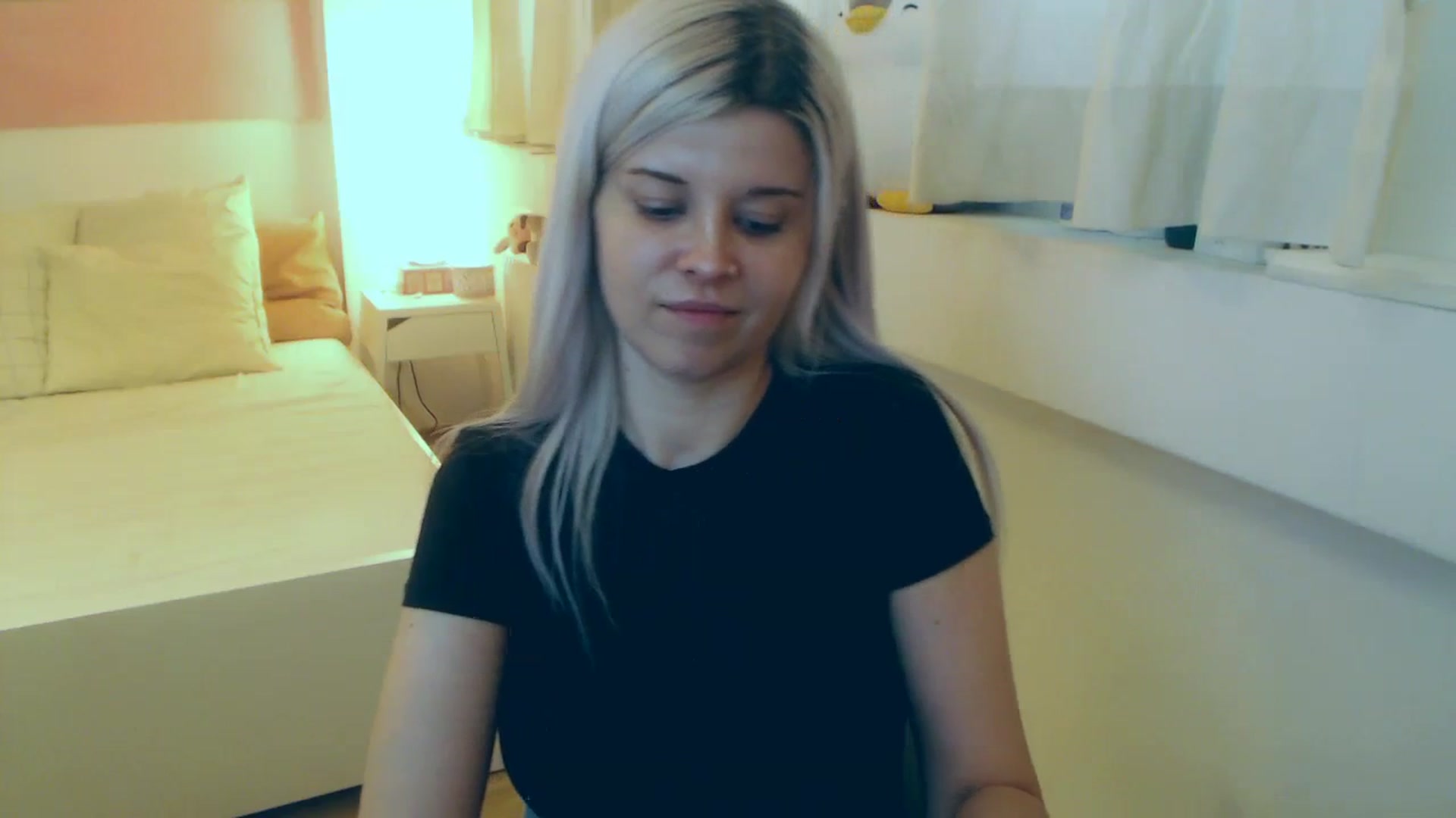 Gallery image thumbnail from Arya_Jolie's myfreecams stream on, 08/07/2023, 13:36 image 12 of 20