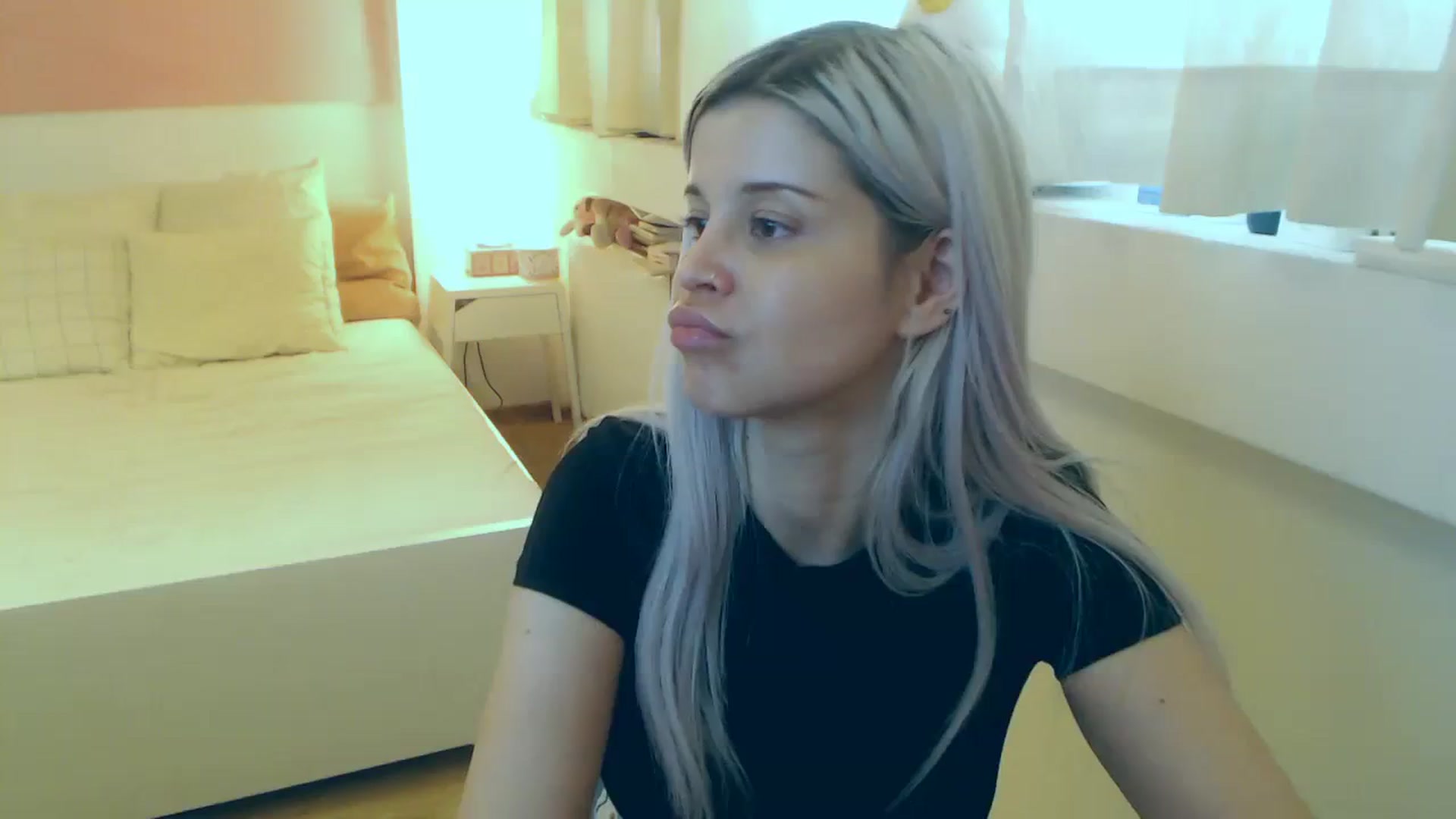 Gallery image thumbnail from Arya_Jolie's myfreecams stream on, 08/07/2023, 16:18 image 1 of 20