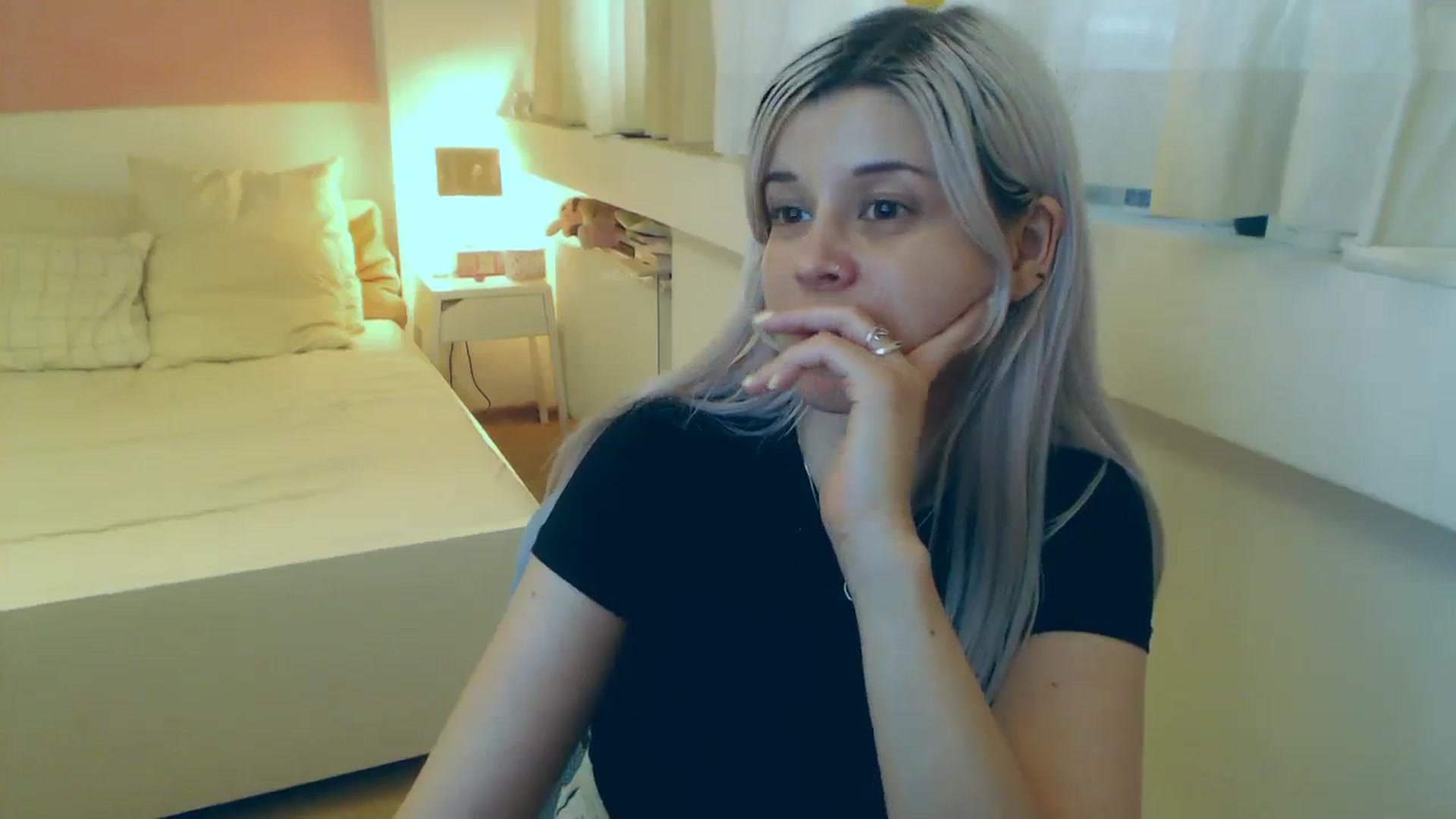 Gallery image thumbnail from Arya_Jolie's myfreecams stream on, 08/08/2023, 14:26 image 15 of 20