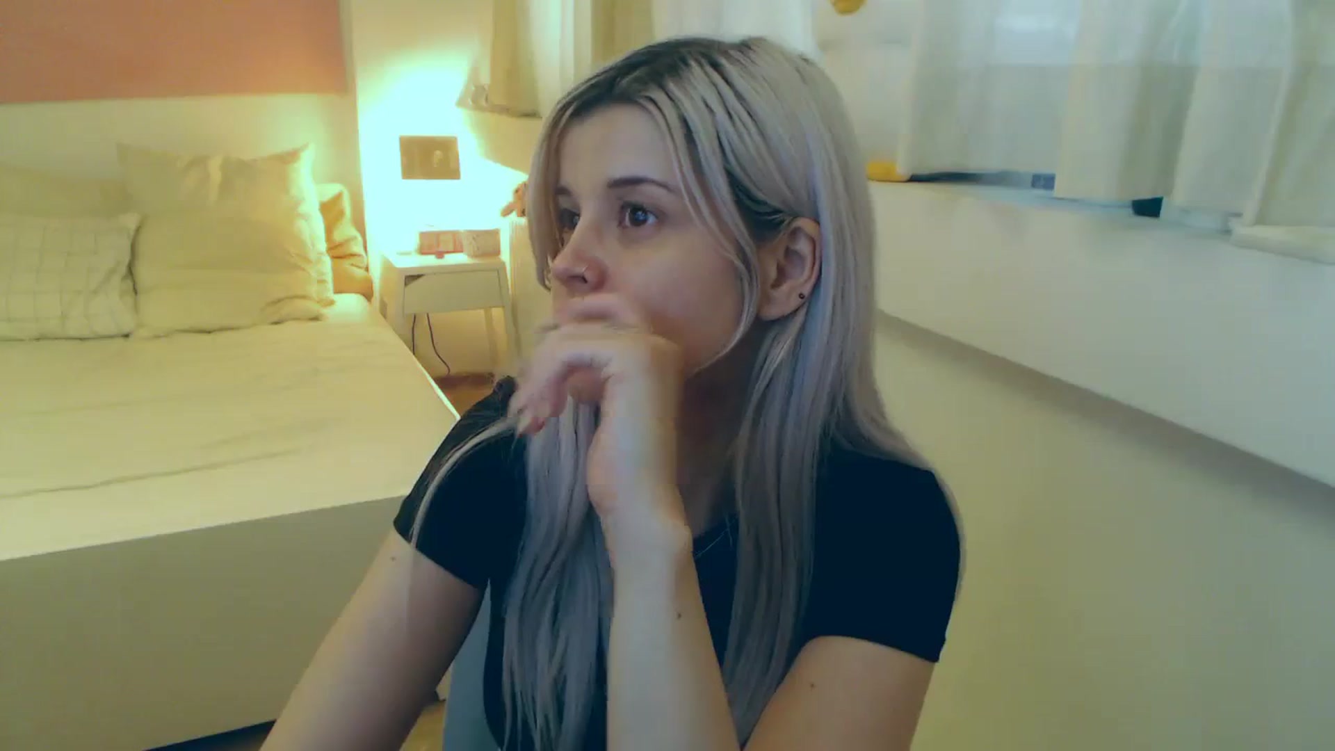 Gallery image thumbnail from Arya_Jolie's myfreecams stream on, 08/08/2023, 14:26 image 18 of 20