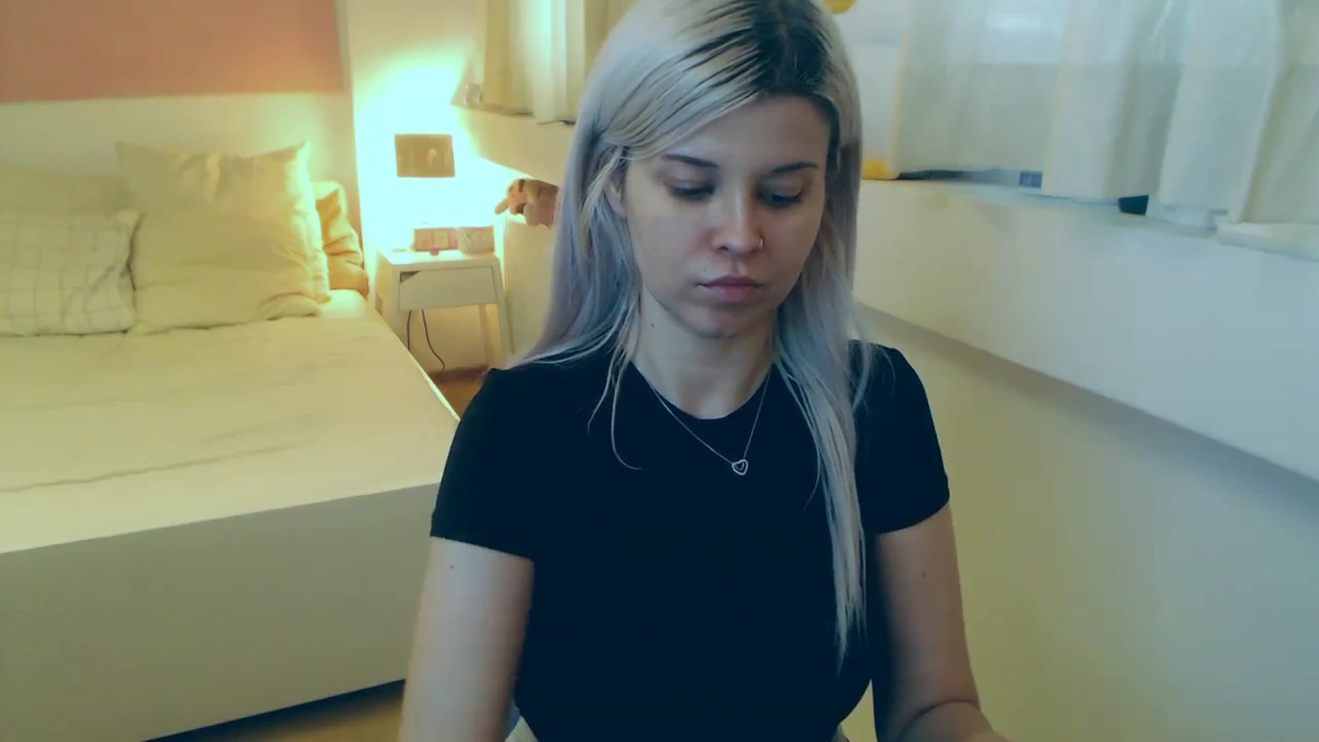 Gallery image thumbnail from Arya_Jolie's myfreecams stream on, 08/08/2023, 14:26 image 12 of 20