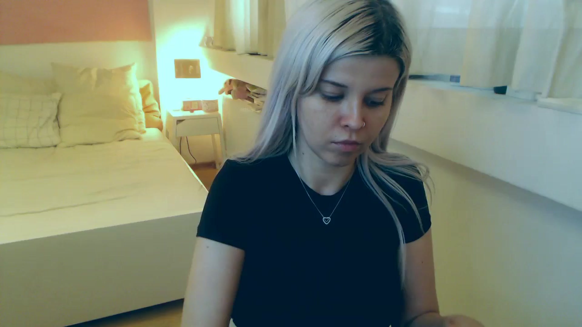 Gallery image thumbnail from Arya_Jolie's myfreecams stream on, 08/08/2023, 14:26 image 2 of 20