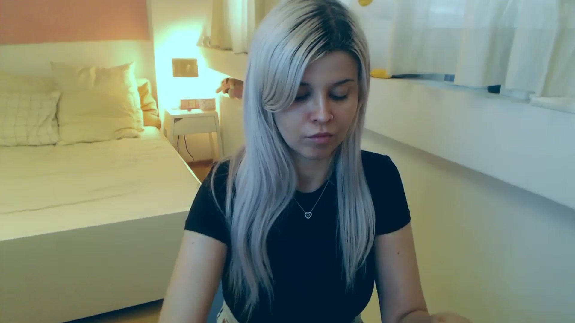 Gallery image thumbnail from Arya_Jolie's myfreecams stream on, 08/08/2023, 14:26 image 16 of 20