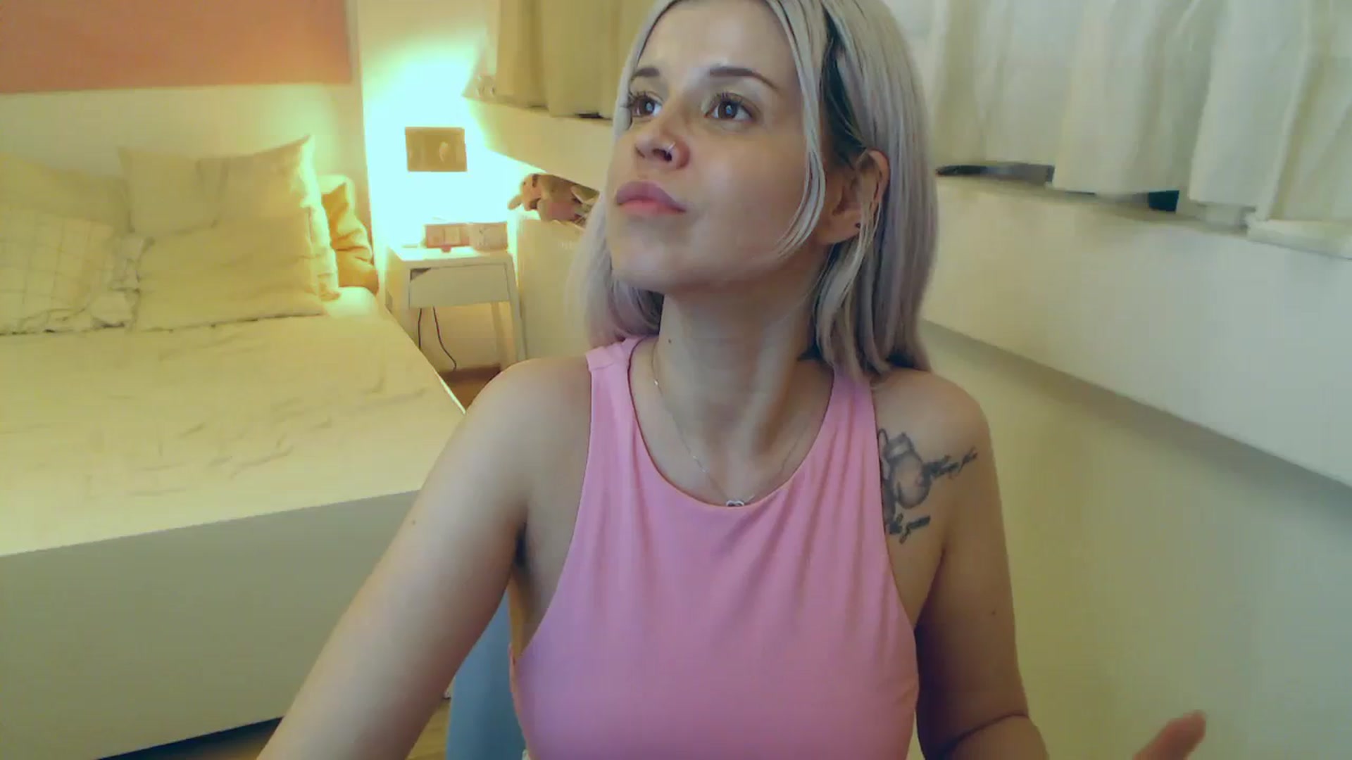 Gallery image thumbnail from Arya_Jolie's myfreecams stream on, 08/08/2023, 17:13 image 20 of 20