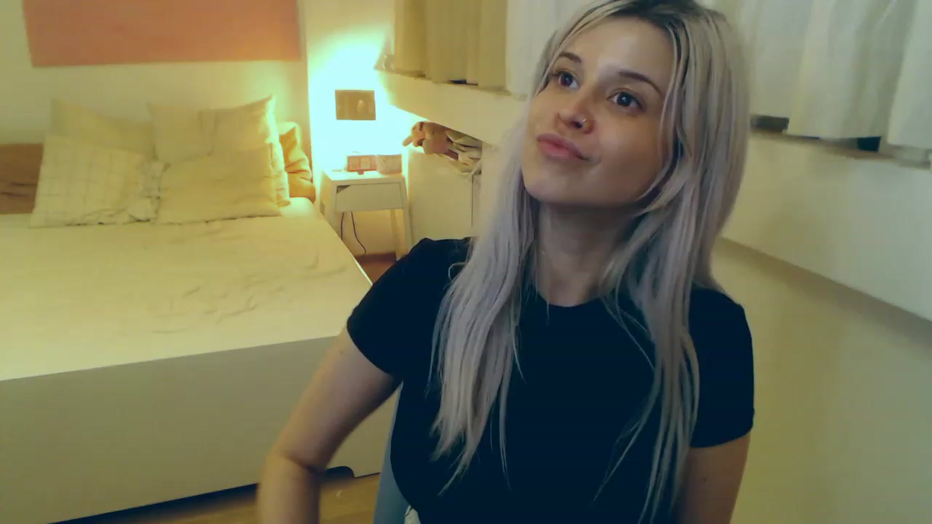 Gallery image thumbnail from Arya_Jolie's myfreecams stream on, 08/08/2023, 19:11 image 1 of 20