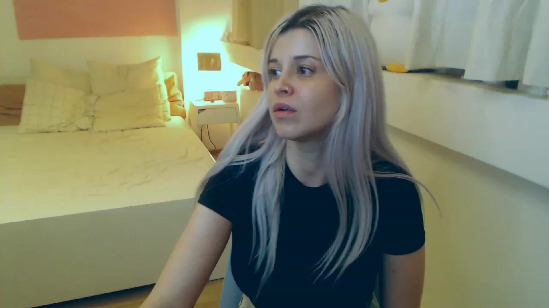 Gallery image thumbnail from Arya_Jolie's myfreecams stream on, 08/08/2023, 19:11 image 12 of 20