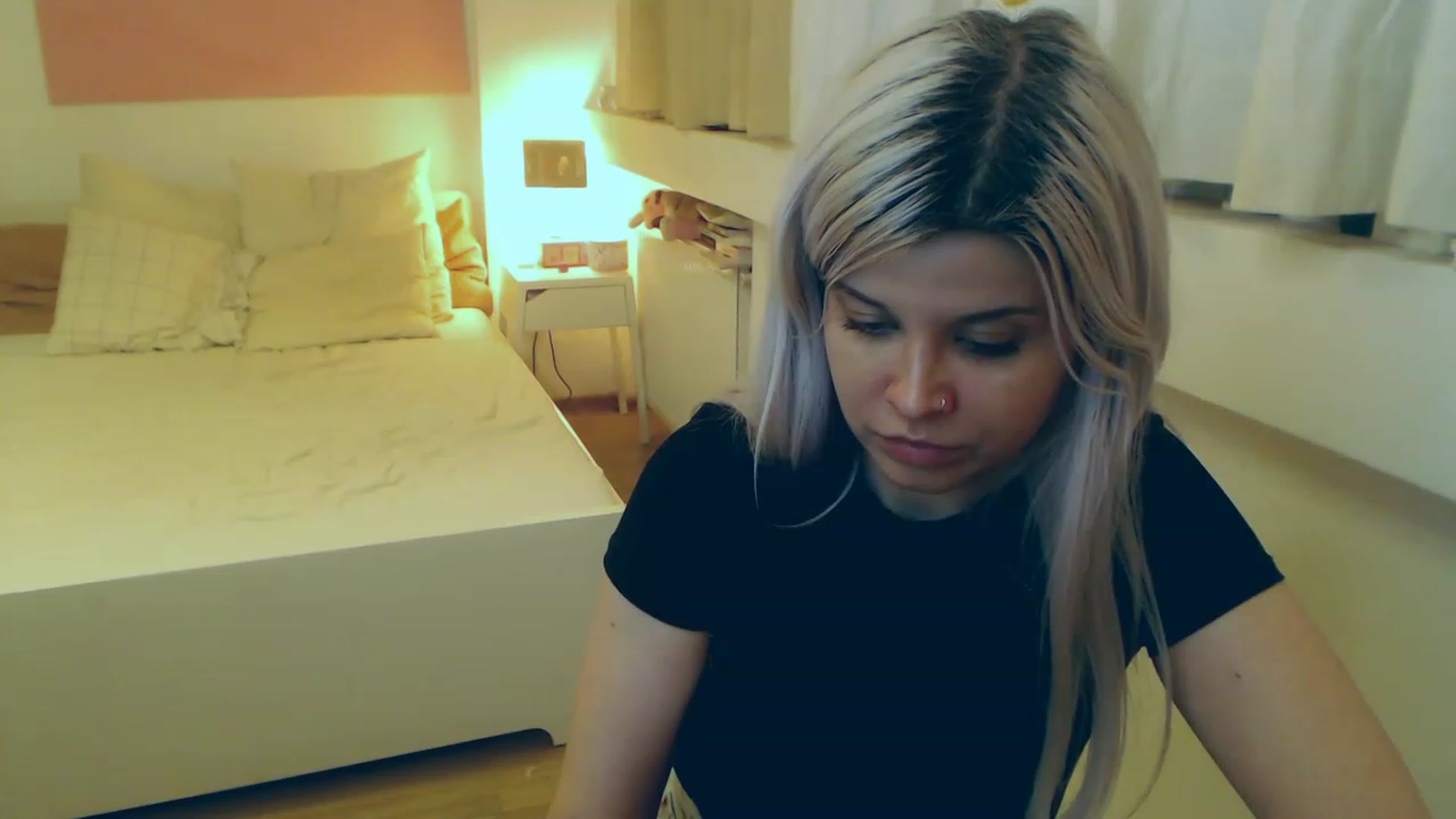 Gallery image thumbnail from Arya_Jolie's myfreecams stream on, 08/08/2023, 19:11 image 2 of 20