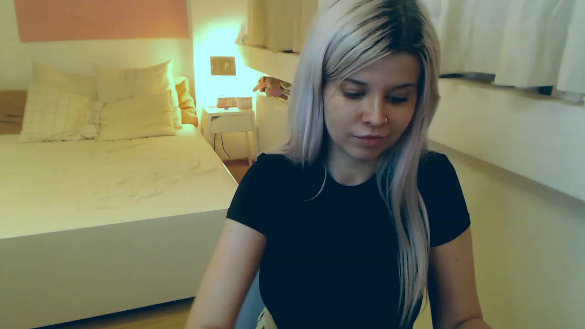 Gallery image thumbnail from Arya_Jolie's myfreecams stream on, 08/08/2023, 19:11 image 6 of 20