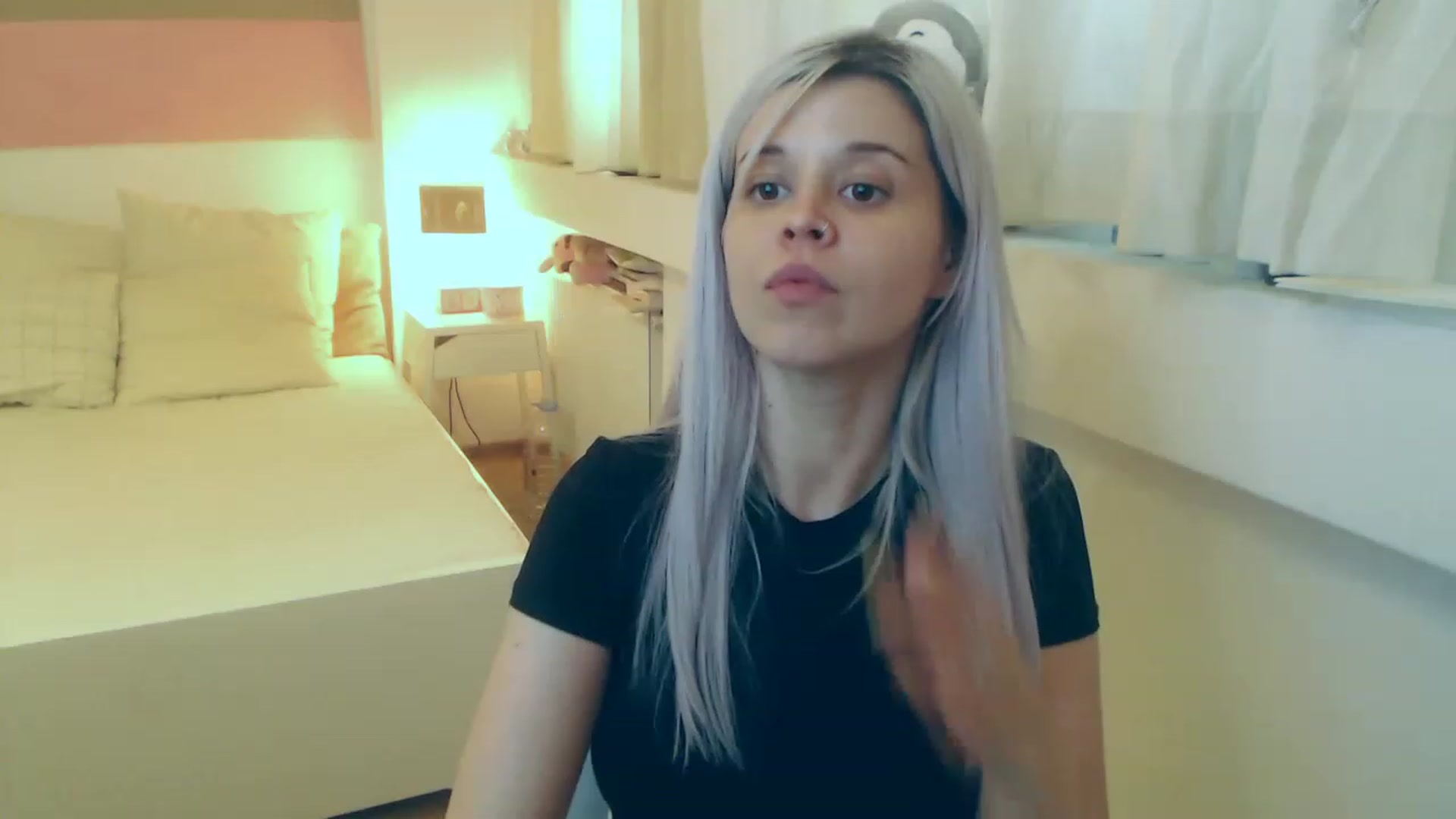 Gallery image thumbnail from Arya_Jolie's myfreecams stream on, 08/10/2023, 14:34 image 6 of 20