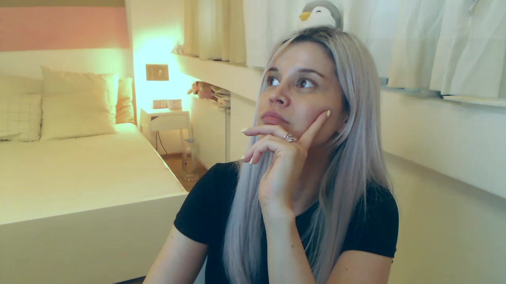 Gallery image thumbnail from Arya_Jolie's myfreecams stream on, 08/10/2023, 14:34 image 17 of 20