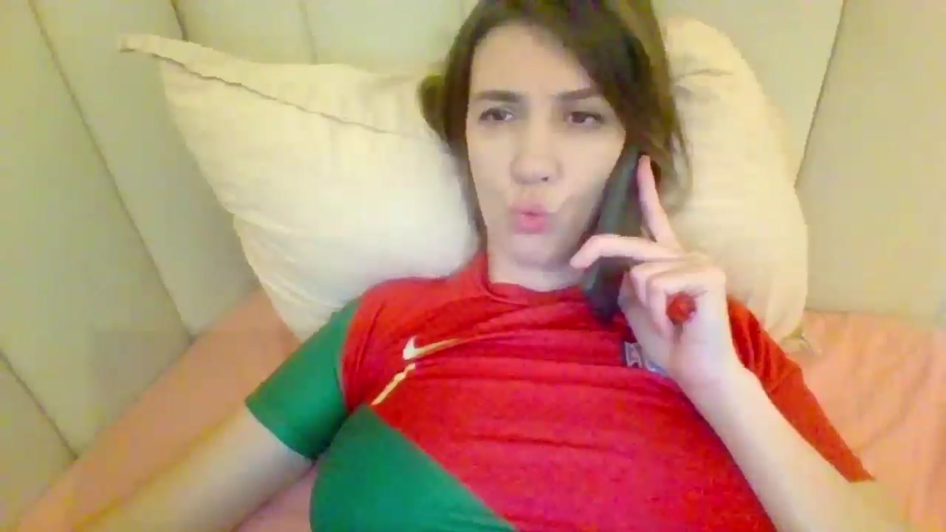 Gallery image thumbnail from AryanaFantasy's myfreecams stream on, 12/15/2025, 10:34 image 5 of 20