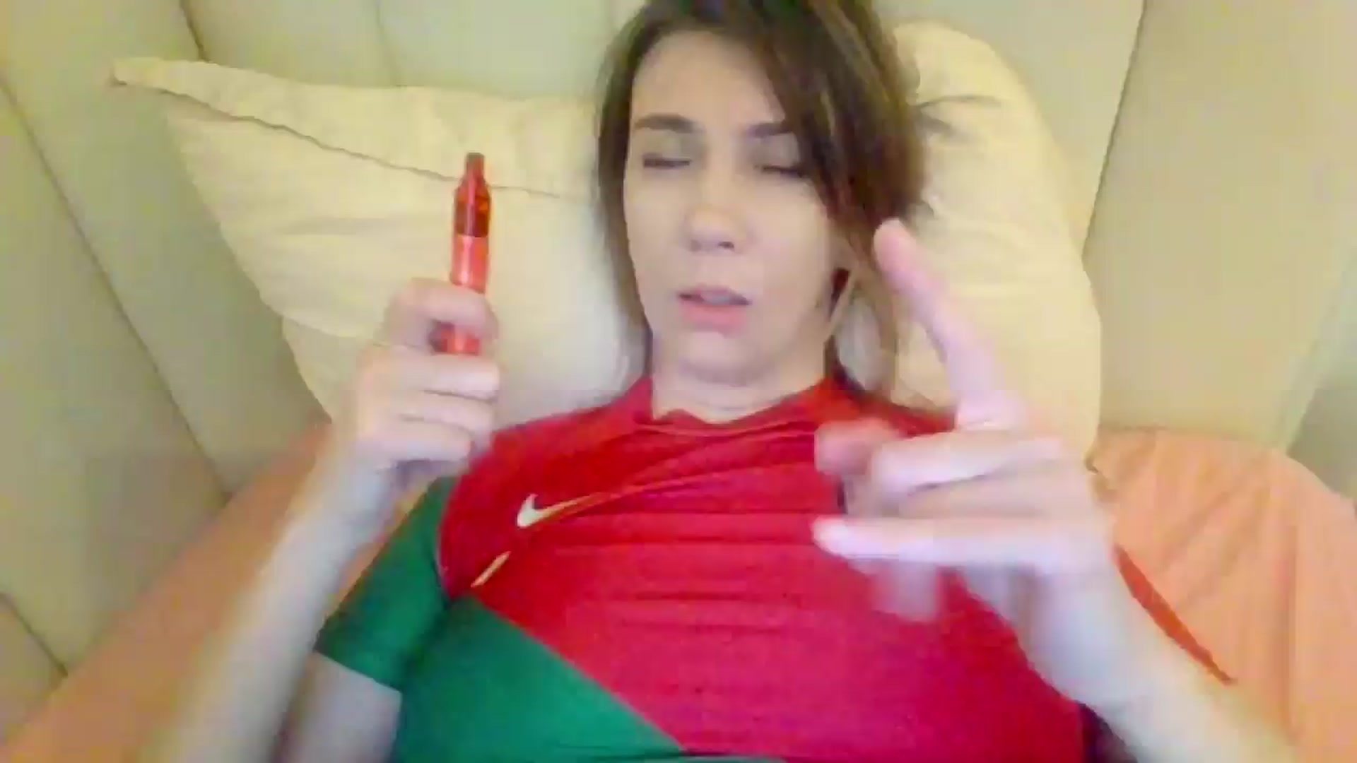 Gallery image thumbnail from AryanaFantasy's myfreecams stream on, 12/15/2025, 10:34 image 11 of 20