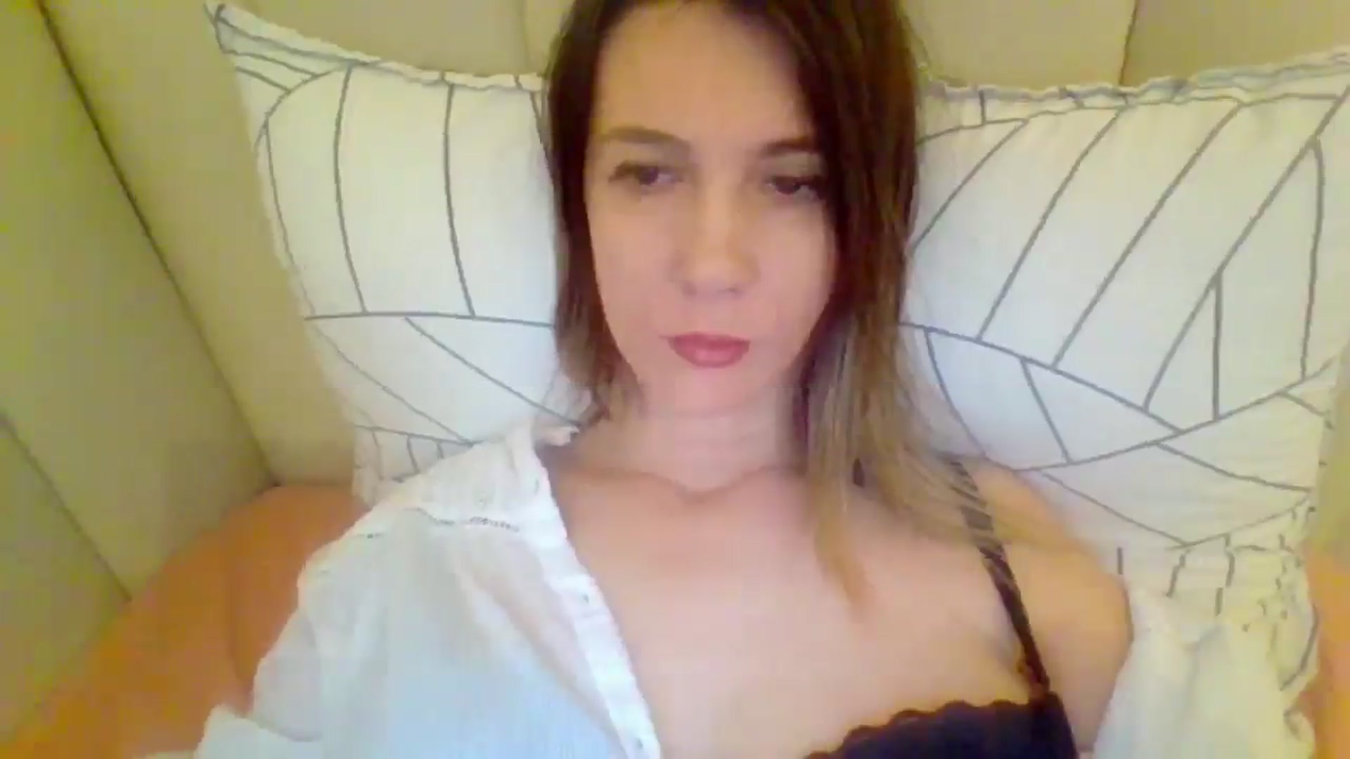 Gallery image thumbnail from AryanaFantasy's myfreecams stream on, 01/13/2026, 11:20 image 7 of 20