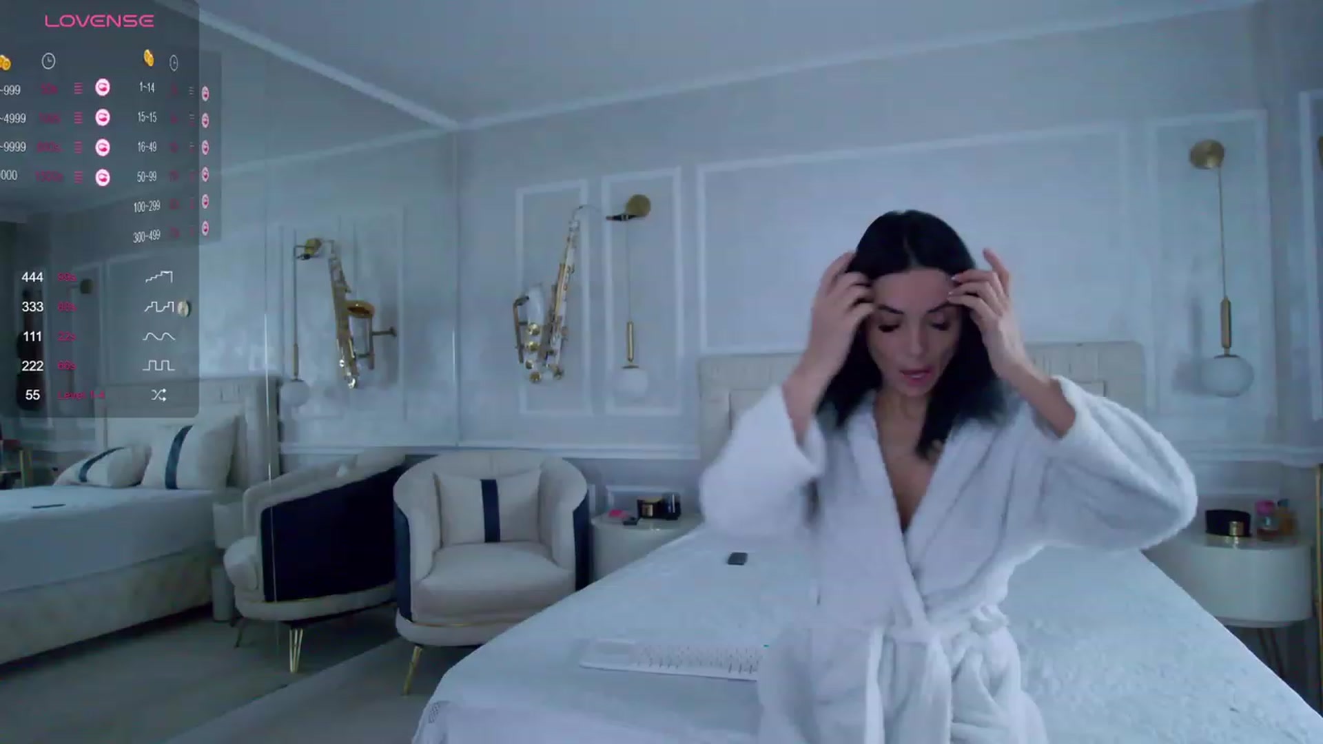 Gallery image thumbnail from AryannaMoon's myfreecams stream on, 03/18/2024, 05:19 image 11 of 20