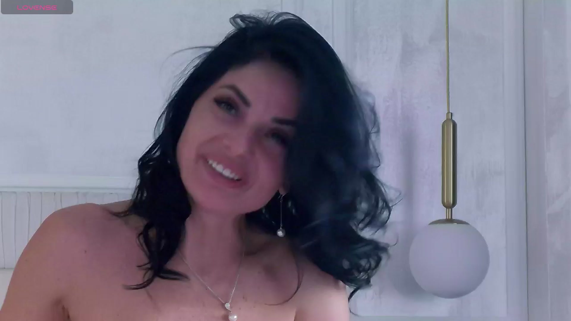 Gallery image thumbnail from AryannaMoon's myfreecams stream on, 04/04/2024, 08:55 image 3 of 20