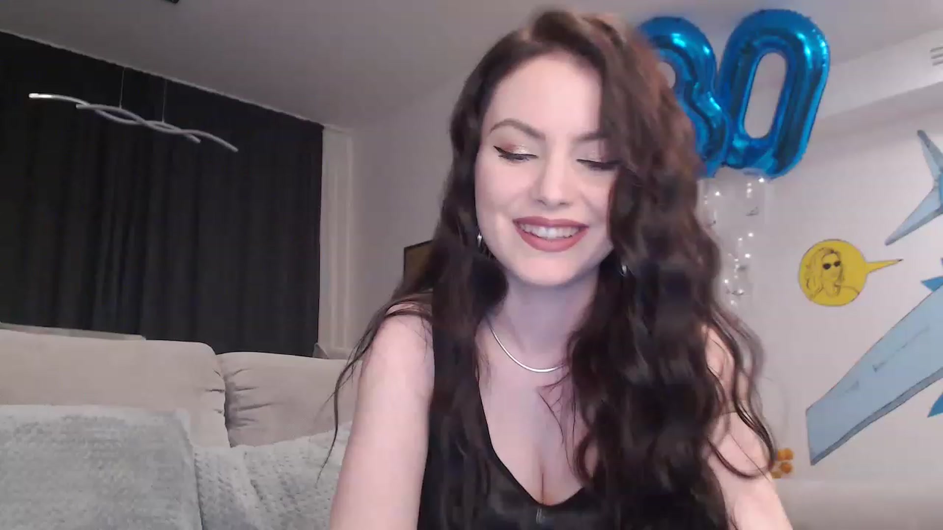 Gallery image thumbnail from Aryelle_'s myfreecams stream on, 12/01/2022, 23:24 image 18 of 20