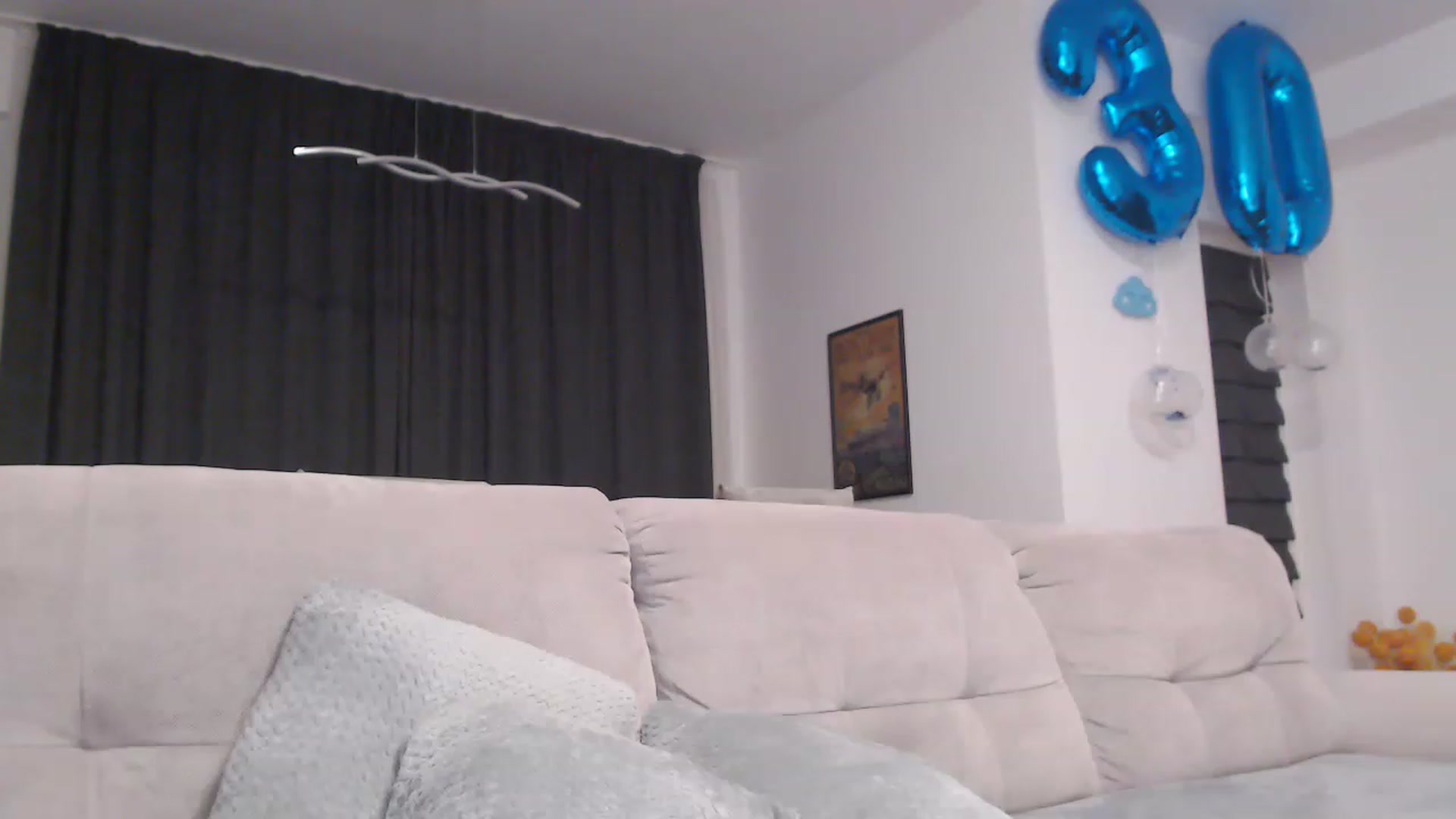 Gallery image thumbnail from Aryelle_'s myfreecams stream on, 12/07/2022, 24:02 image 3 of 20