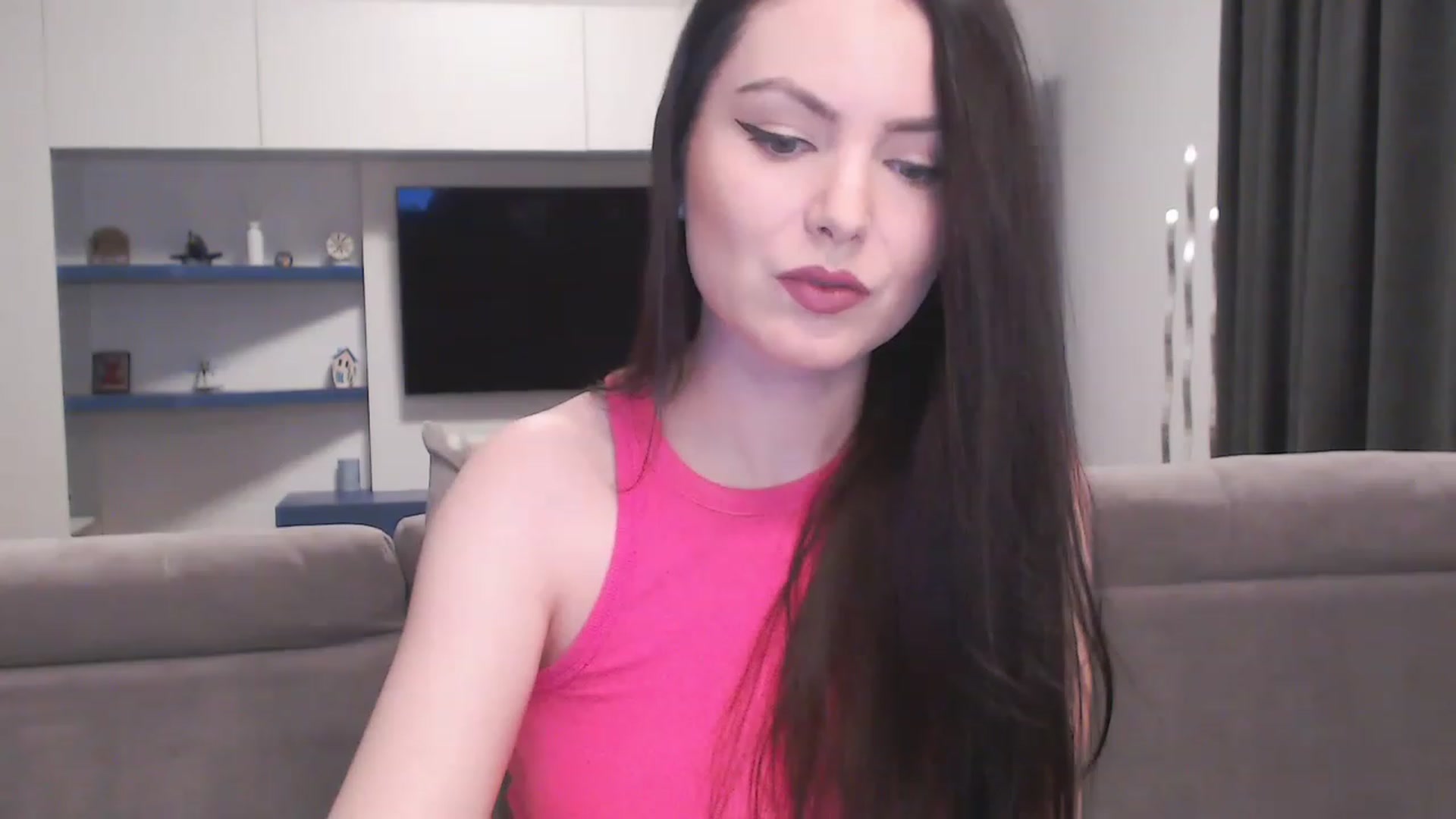 Gallery image thumbnail from Aryelle_'s myfreecams stream on, 12/11/2022, 24:05 image 2 of 20