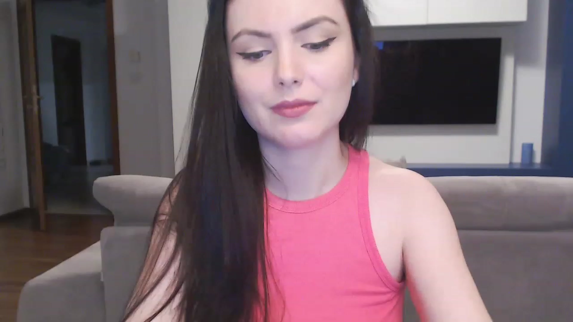 Gallery image thumbnail from Aryelle_'s myfreecams stream on, 12/11/2022, 02:41 image 17 of 20