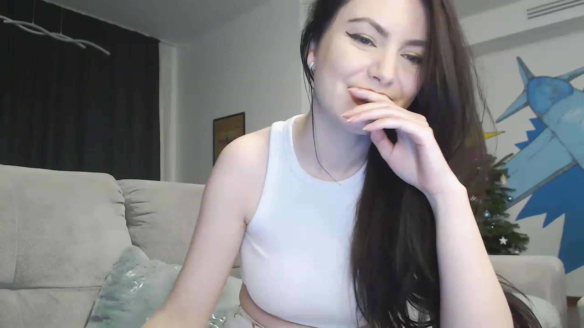 Gallery image thumbnail from Aryelle_'s myfreecams stream on, 12/23/2022, 02:37 image 8 of 20