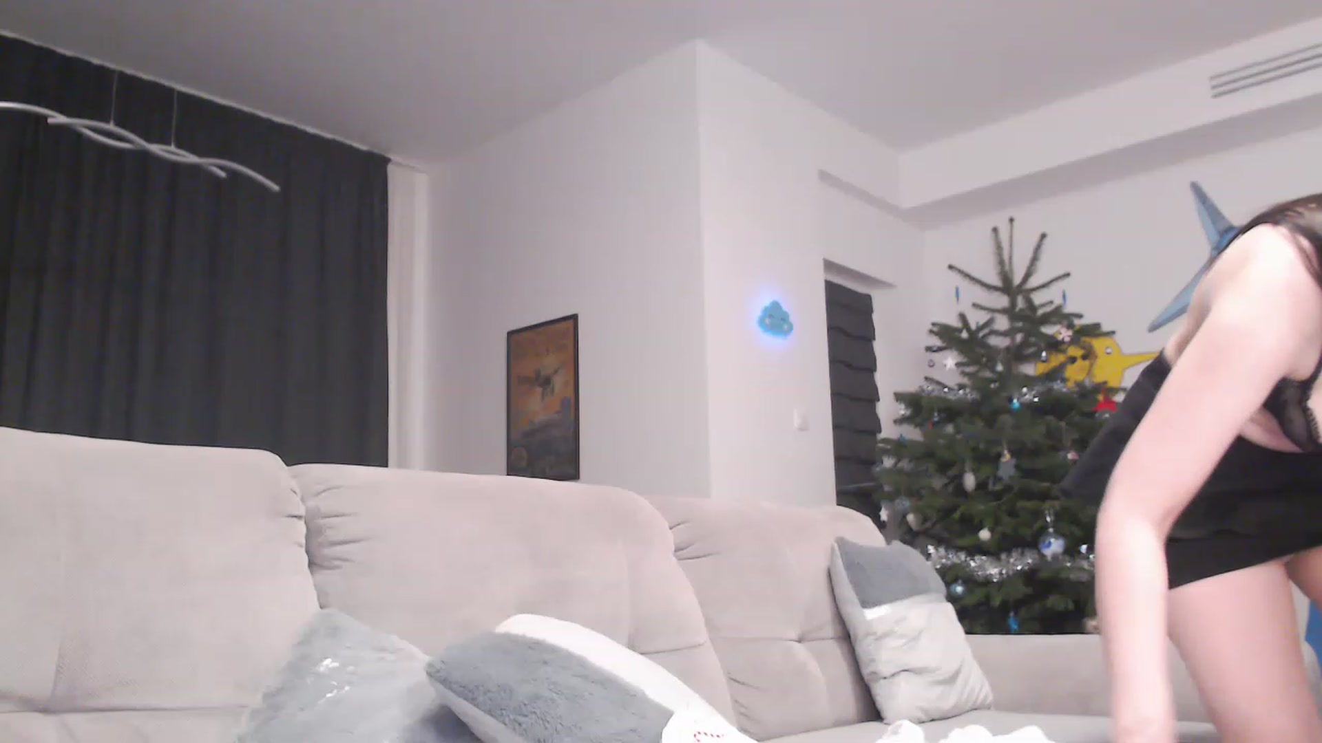 Gallery image thumbnail from Aryelle_'s myfreecams stream on, 12/23/2022, 03:18 image 17 of 20