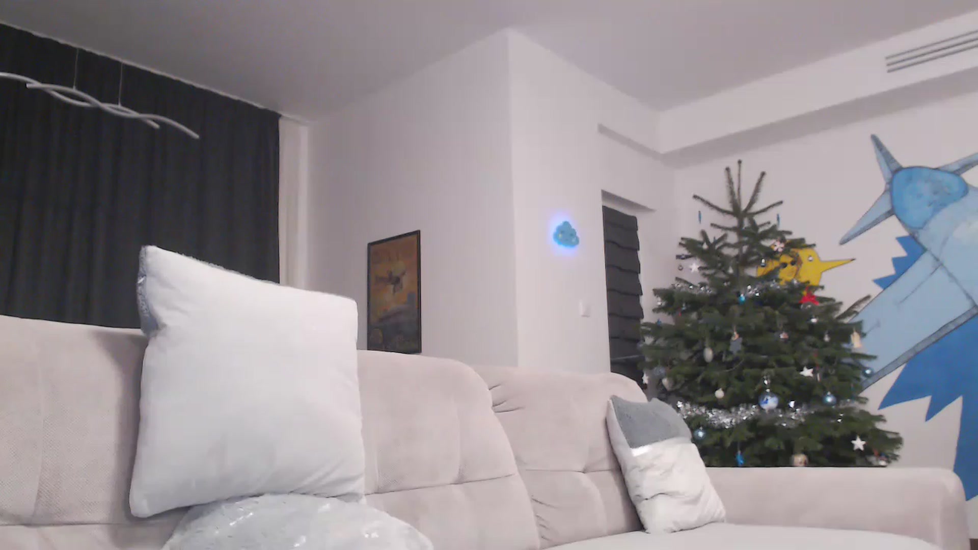 Gallery image thumbnail from Aryelle_'s myfreecams stream on, 12/23/2022, 03:18 image 8 of 20