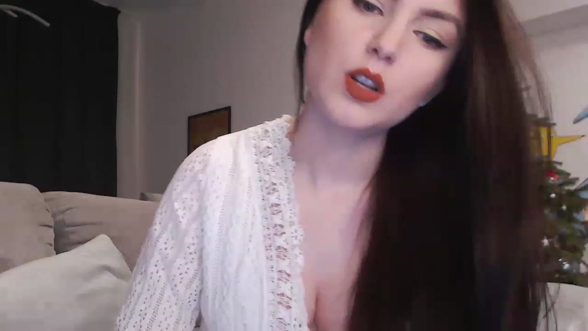 Gallery image thumbnail from Aryelle_'s myfreecams stream on, 12/30/2022, 24:10 image 17 of 20