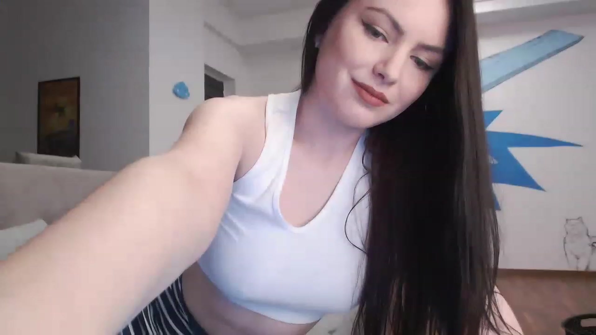 Gallery image thumbnail from Aryelle_'s myfreecams stream on, 01/10/2023, 24:33 image 8 of 20