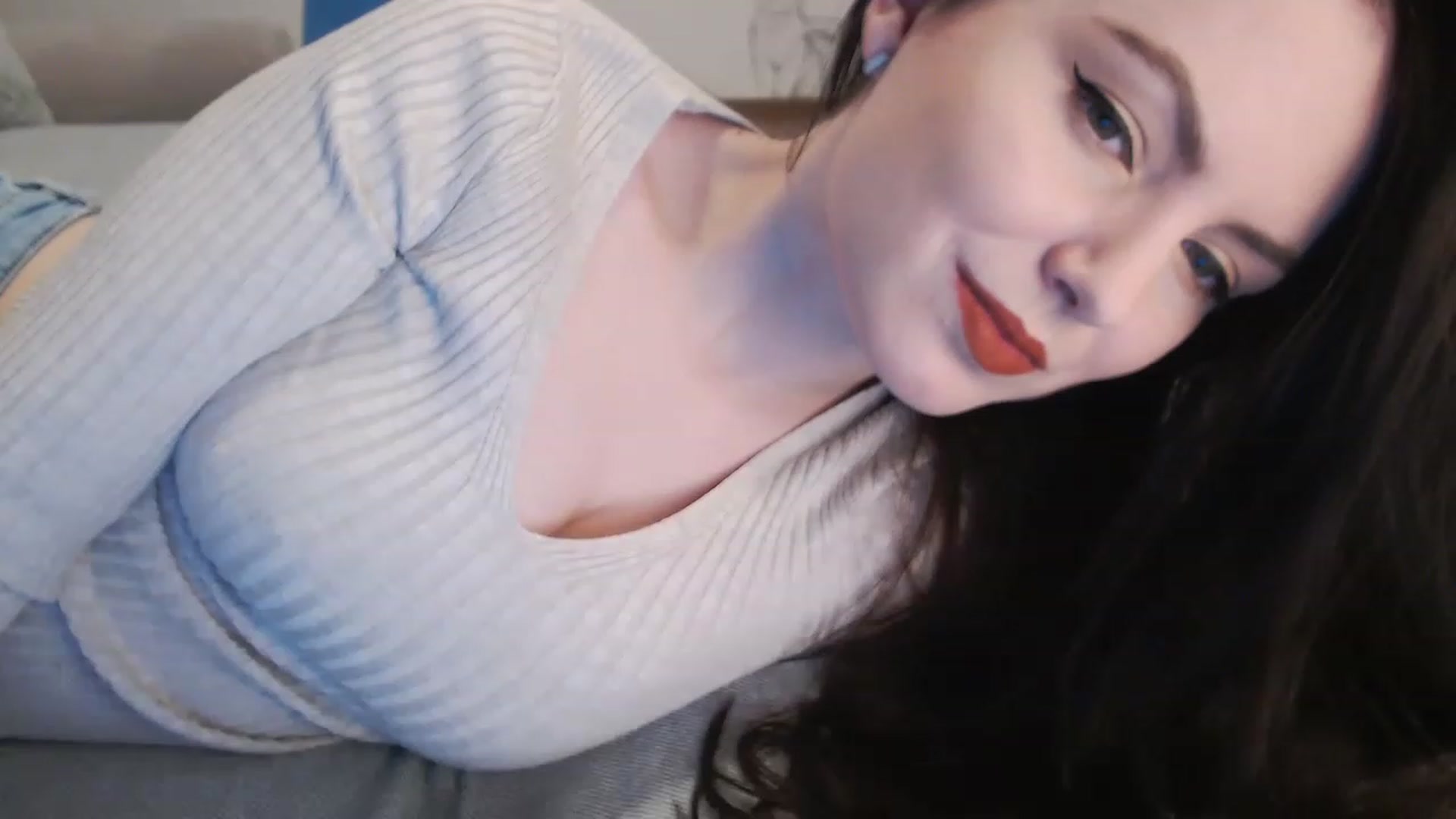 Gallery image thumbnail from Aryelle_'s myfreecams stream on, 02/12/2023, 22:17 image 16 of 20