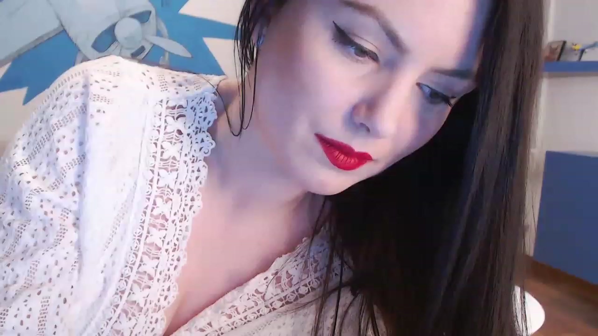 Gallery image thumbnail from Aryelle_'s myfreecams stream on, 03/06/2023, 24:52 image 8 of 20