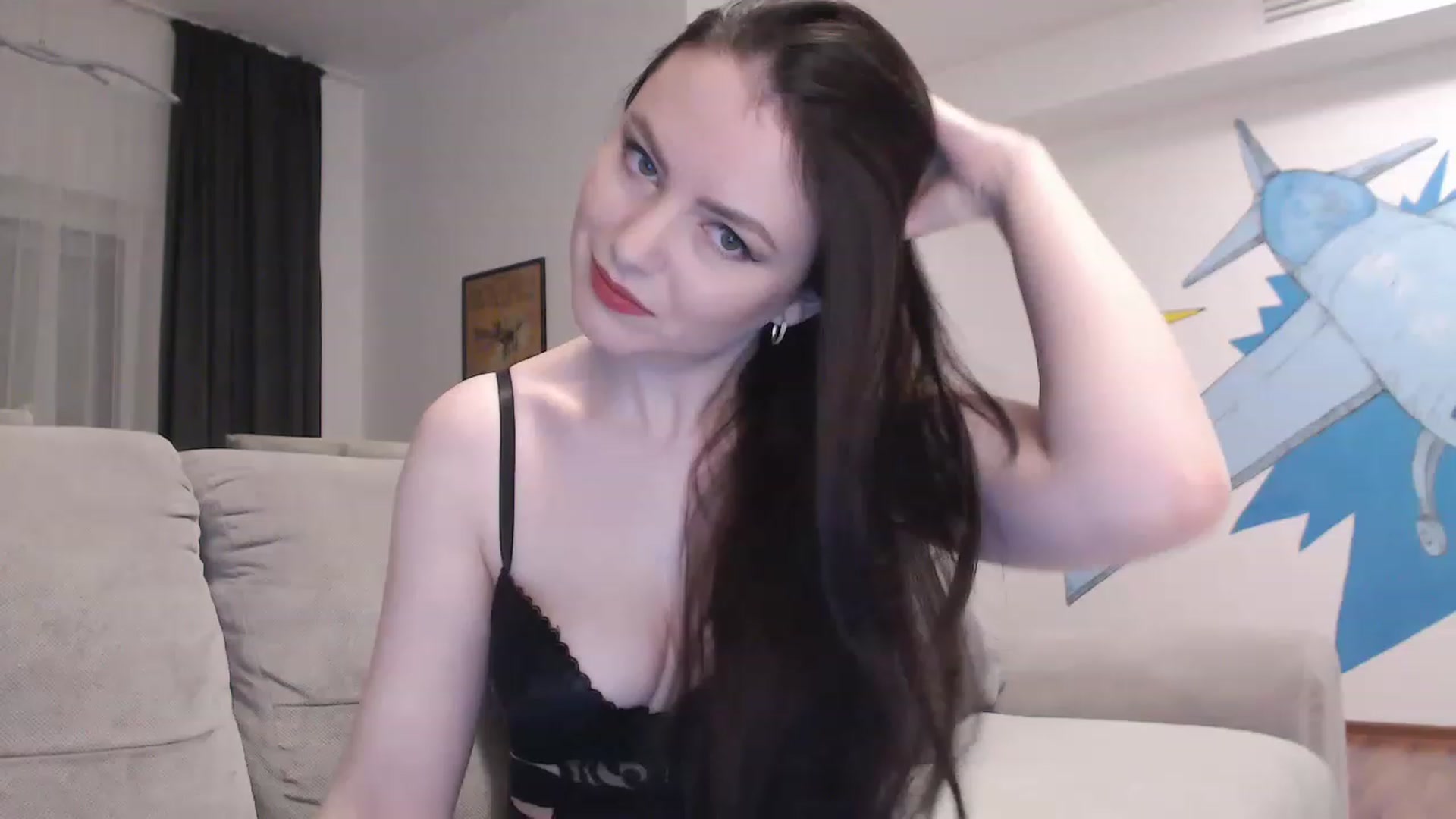 Gallery image thumbnail from Aryelle_'s myfreecams stream on, 05/12/2023, 23:25 image 9 of 20