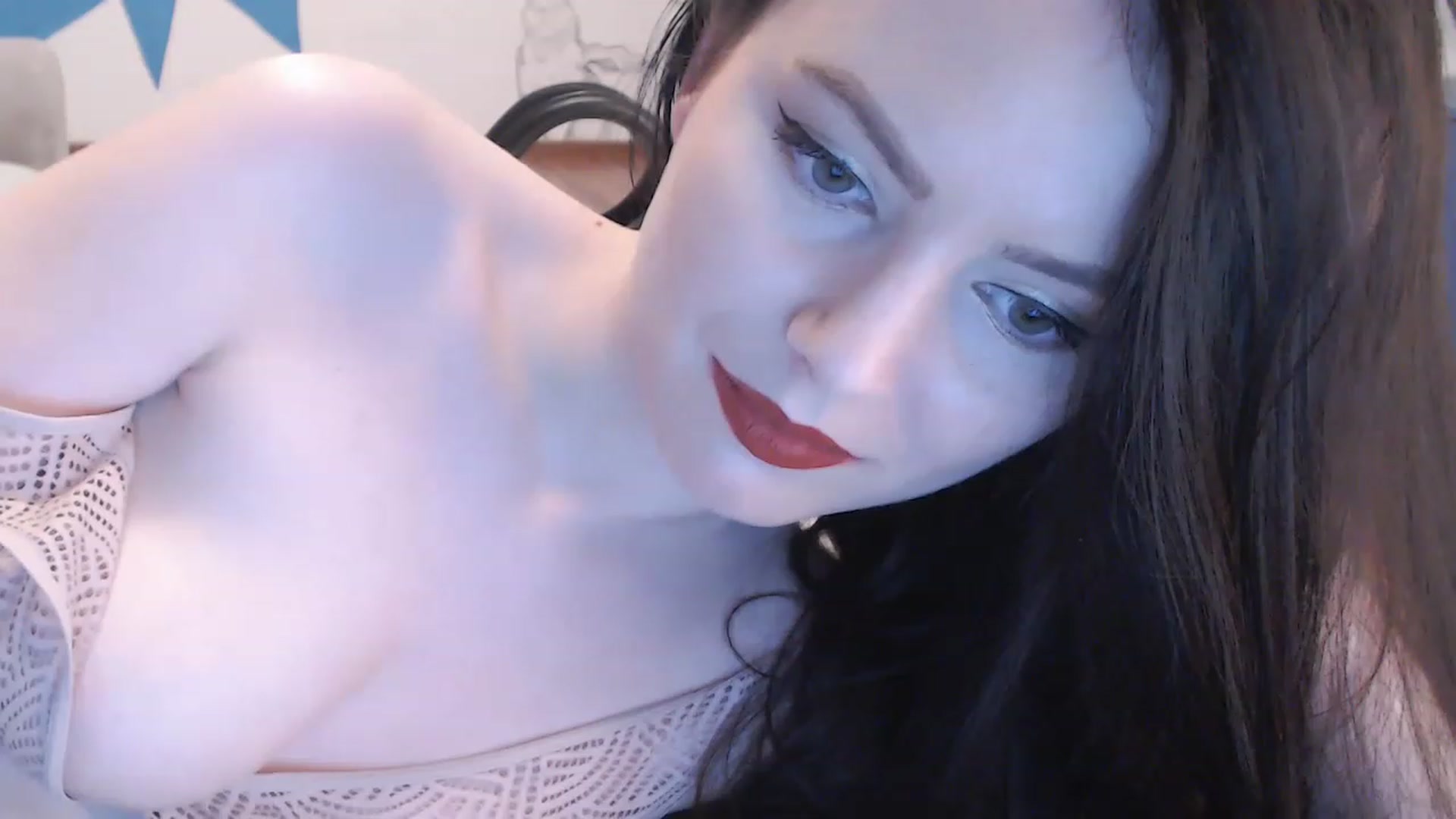 Gallery image thumbnail from Aryelle_'s myfreecams stream on, 05/29/2023, 24:26 image 12 of 20