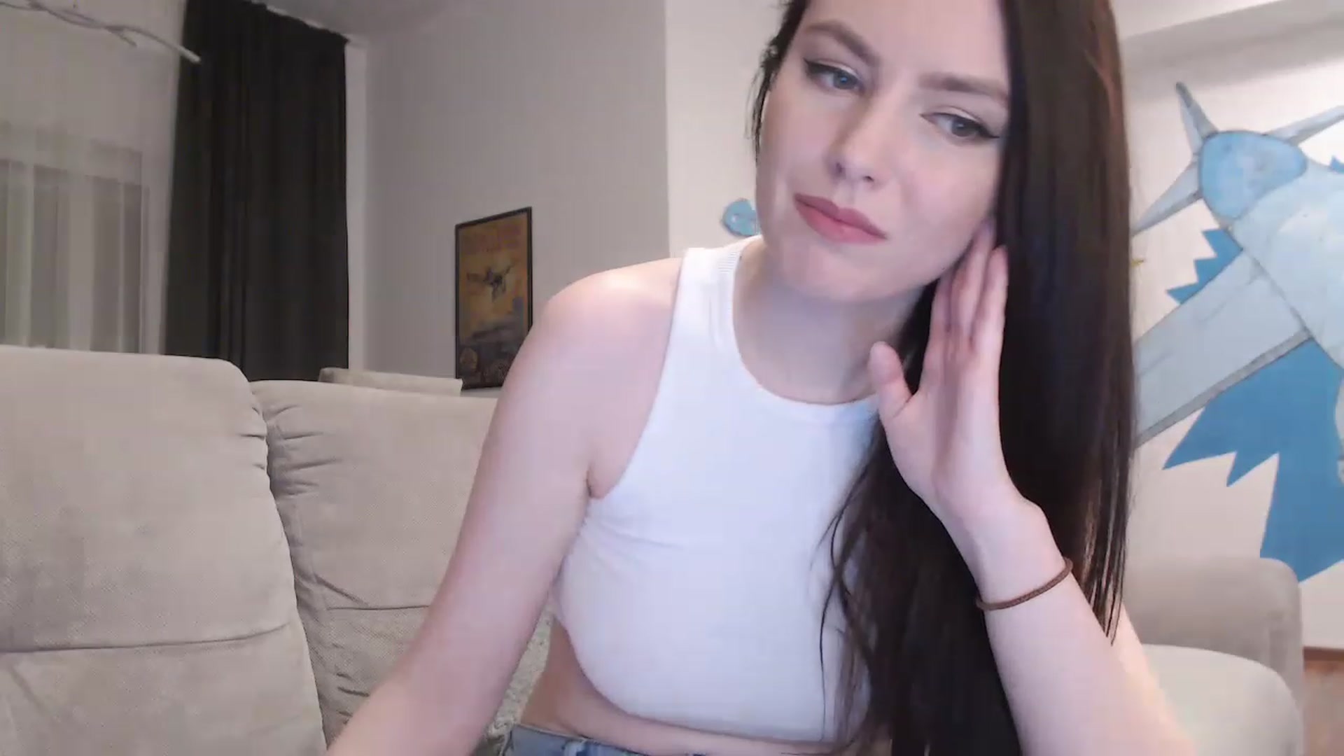 Gallery image thumbnail from Aryelle_'s myfreecams stream on, 05/31/2023, 01:10 image 14 of 20