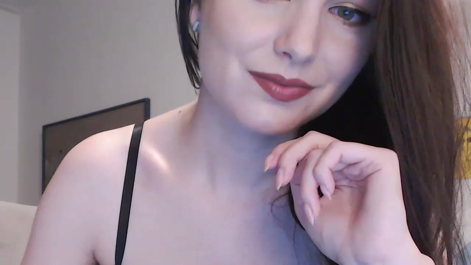 Gallery image thumbnail from Aryelle_'s myfreecams stream on, 08/06/2023, 24:52 image 16 of 20
