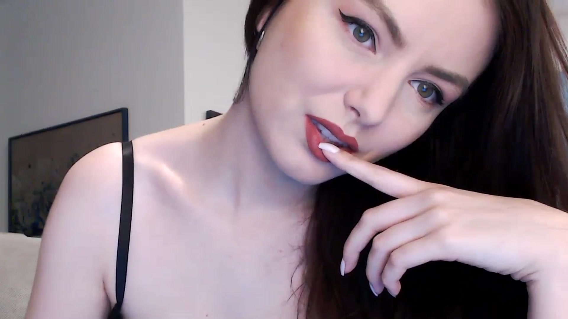 Gallery image thumbnail from Aryelle_'s myfreecams stream on, 10/02/2023, 14:12 image 7 of 20