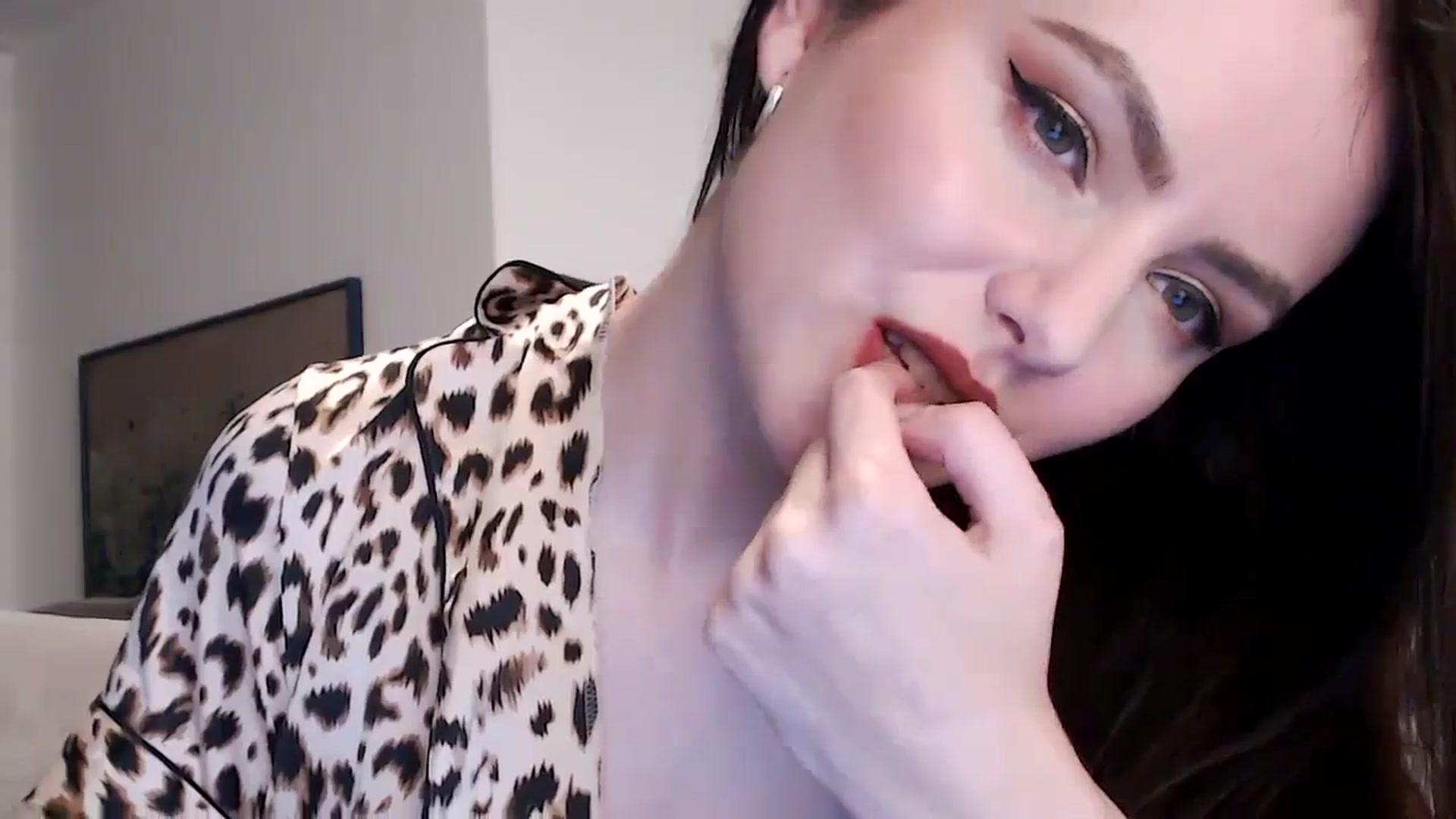 Gallery image thumbnail from Aryelle_'s myfreecams stream on, 10/17/2023, 21:59 image 4 of 20