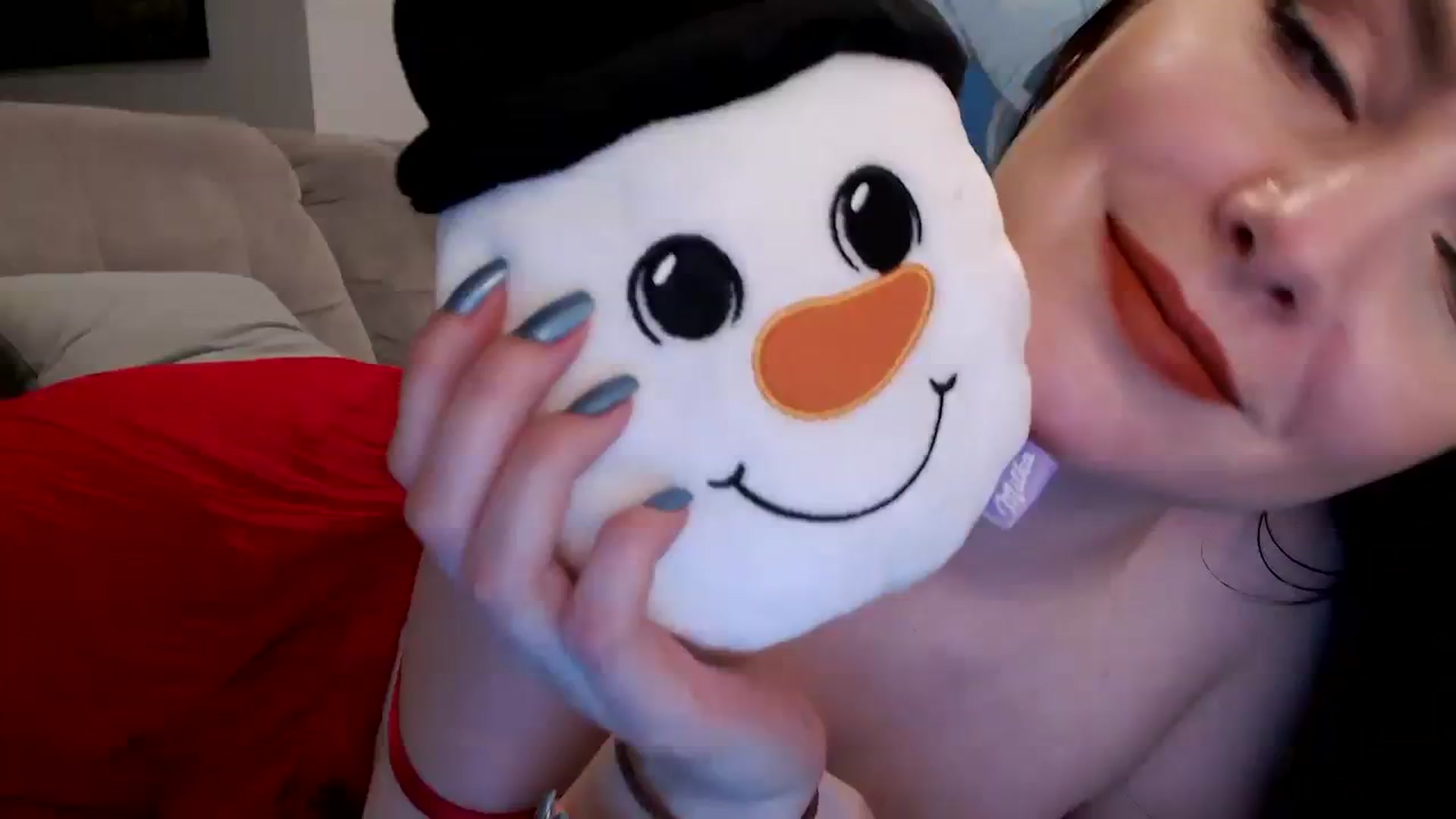 Gallery image thumbnail from Aryelle_'s myfreecams stream on, 12/24/2023, 04:52 image 18 of 20