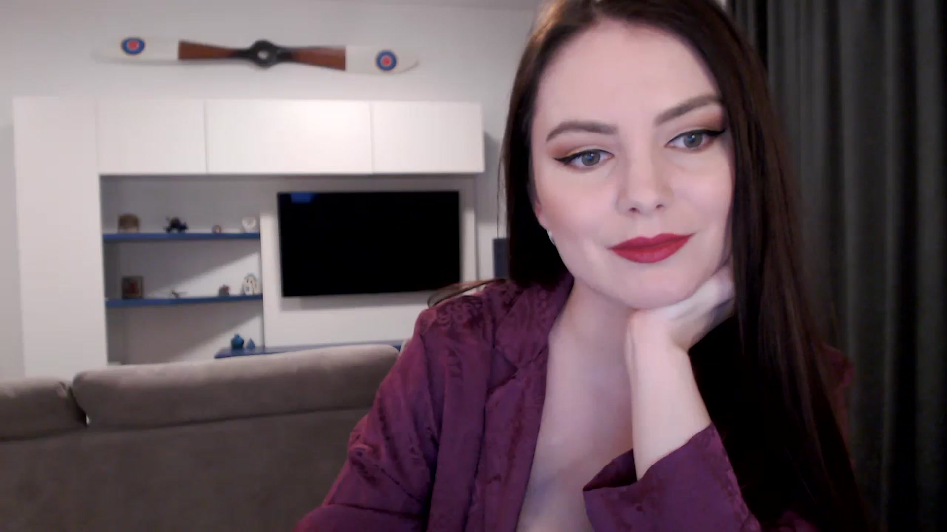 Gallery image thumbnail from Aryelle_'s myfreecams stream on, 03/23/2024, 23:58 image 15 of 20