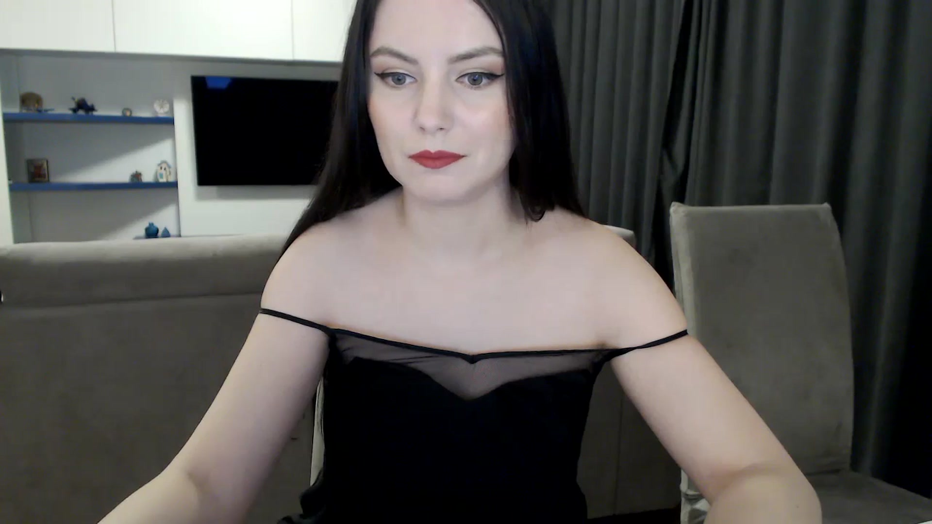Gallery image thumbnail from Aryelle_'s myfreecams stream on, 04/01/2024, 21:06 image 2 of 20