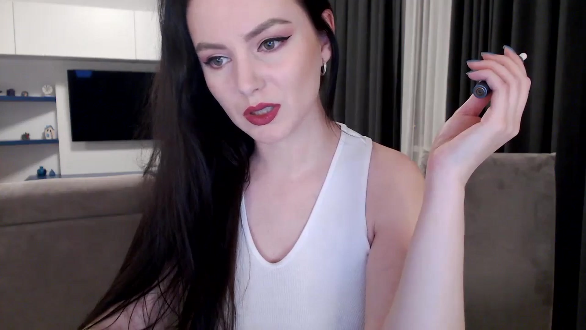 Gallery image thumbnail from Aryelle_'s myfreecams stream on, 04/16/2024, 22:59 image 5 of 20