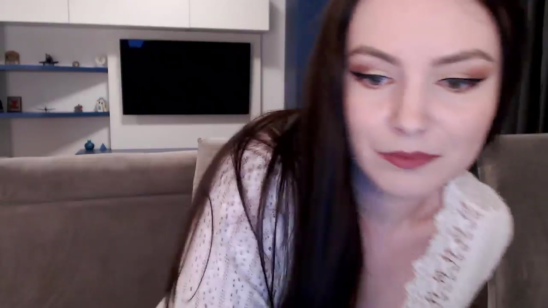 Gallery image thumbnail from Aryelle_'s myfreecams stream on, 04/29/2024, 22:50 image 12 of 20