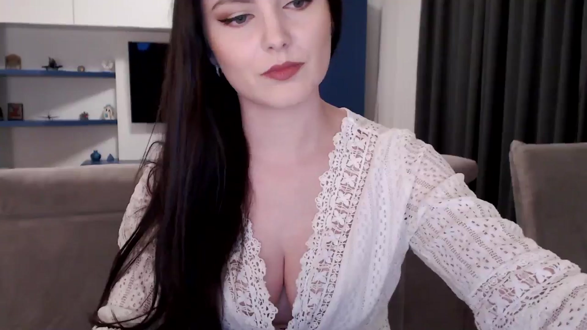 Gallery image thumbnail from Aryelle_'s myfreecams stream on, 04/29/2024, 22:50 image 15 of 20